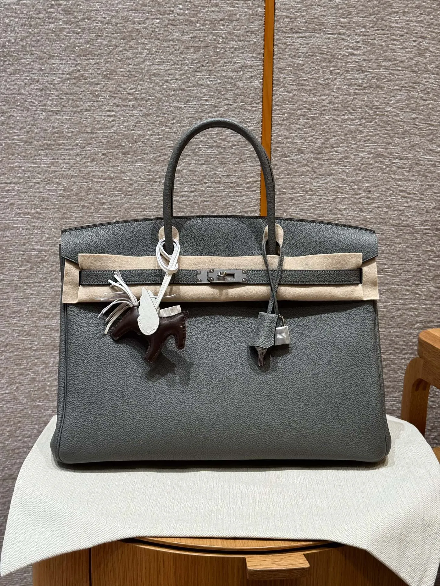 HERMES Женская сумка Birkin 30 см 0L Togo HERMES Женская сумка Birkin 30 см 0L Togo