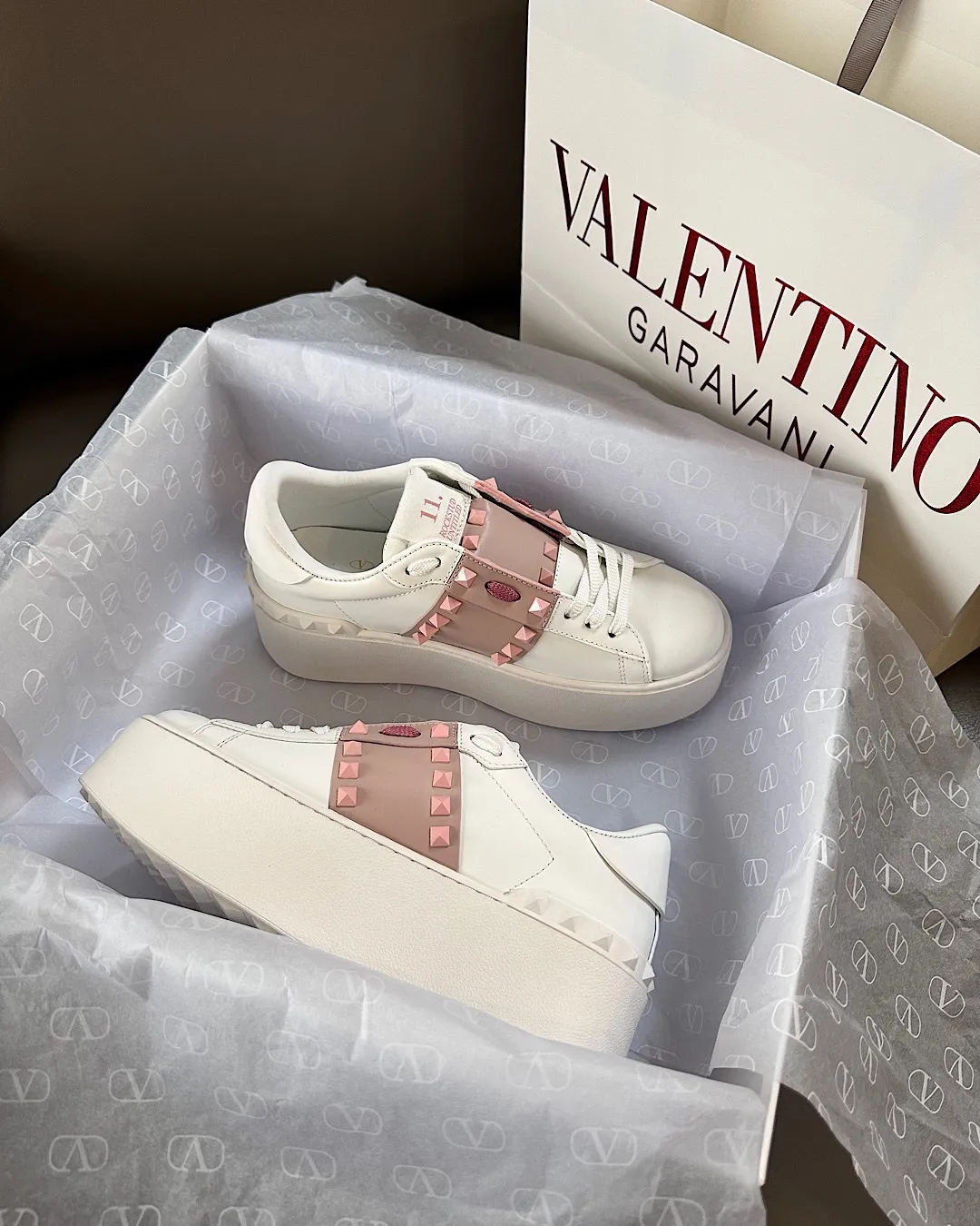 VALENTINO Женские Кроссовки Garavani Rockstud Untitled VALENTINO Женские Кроссовки Garavani Rockstud Untitled