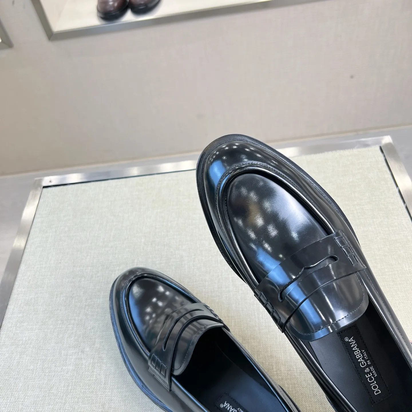 DOLCE & GABBANA Мужские лоферы коровья кожа DOLCE & GABBANA Мужские лоферы коровья кожа