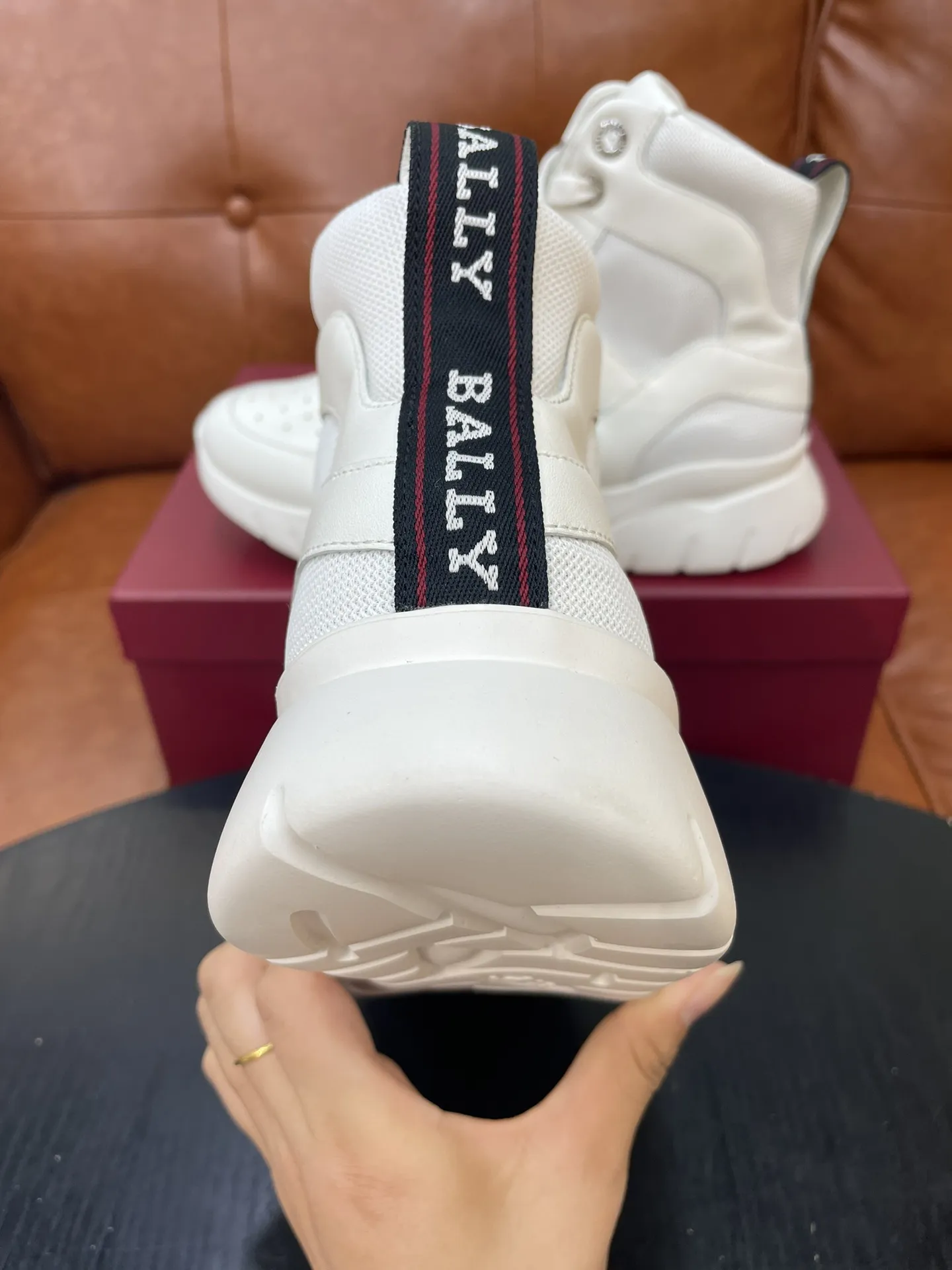 BALLY Мужские кожаные ботинки BALLY Мужские кожаные ботинки