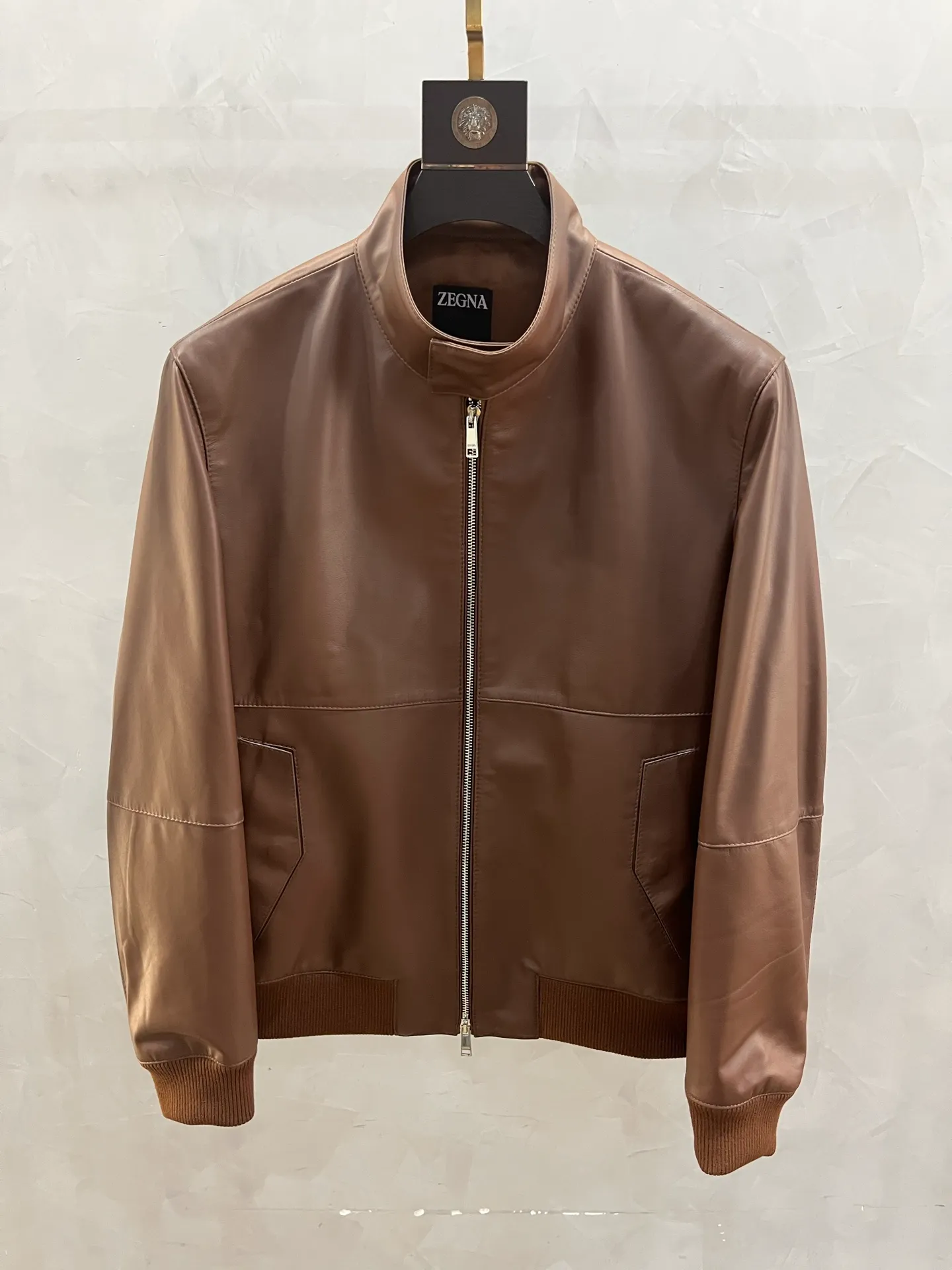 ERMENEGILDO ZEGNA Мужская кожаная куртка ERMENEGILDO ZEGNA Мужская кожаная куртка