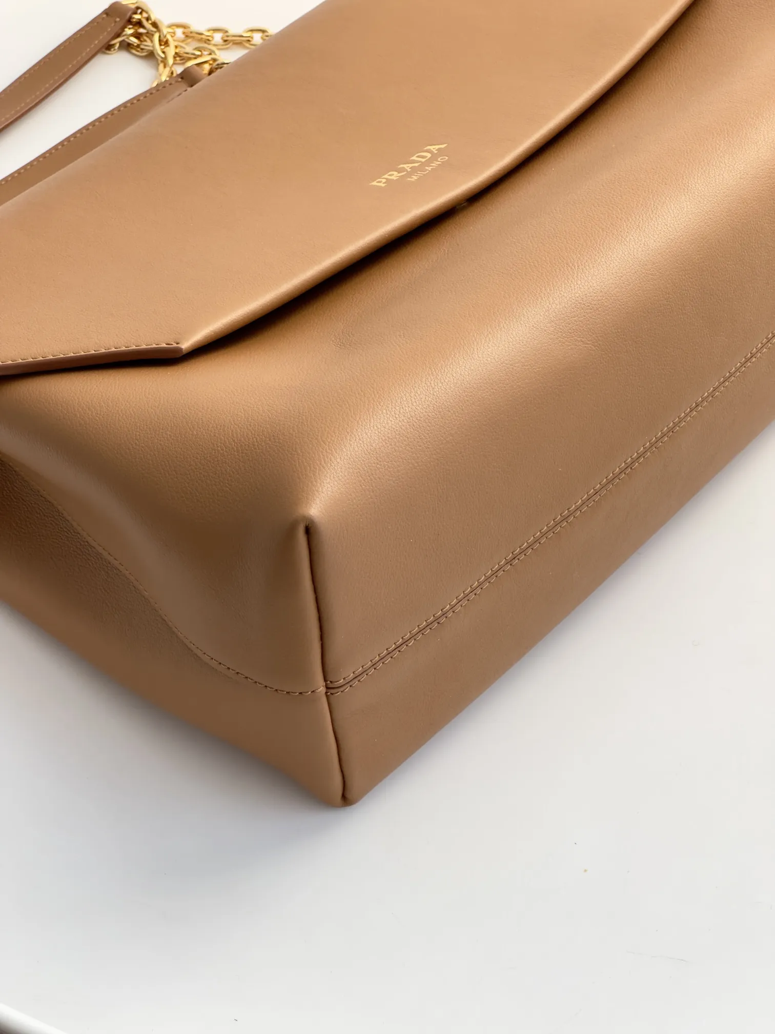 PRADA Женская сумка HOBO Large PRADA Женская сумка HOBO Large