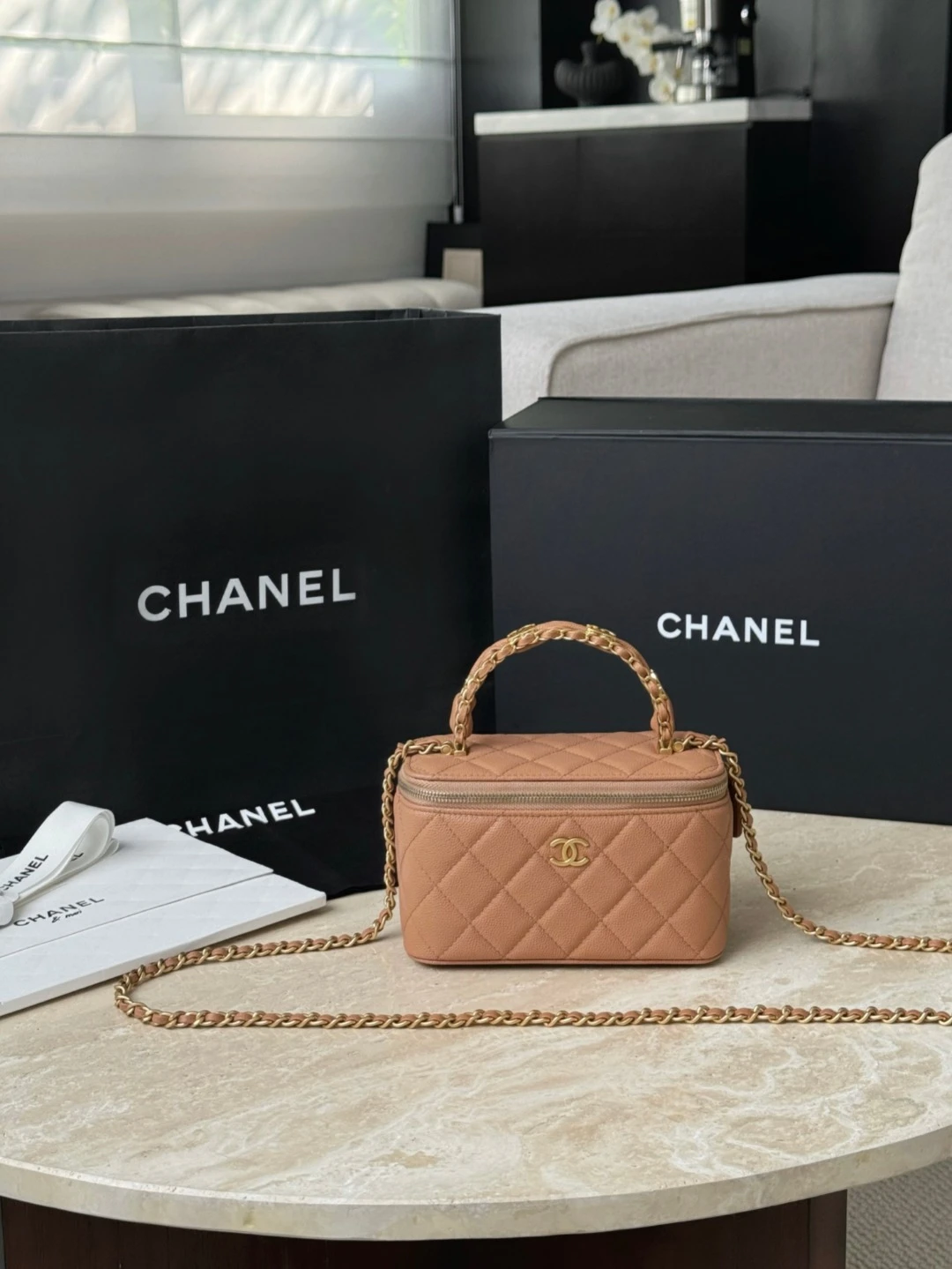 CHANEL Женская сумка Vanity Small кожа