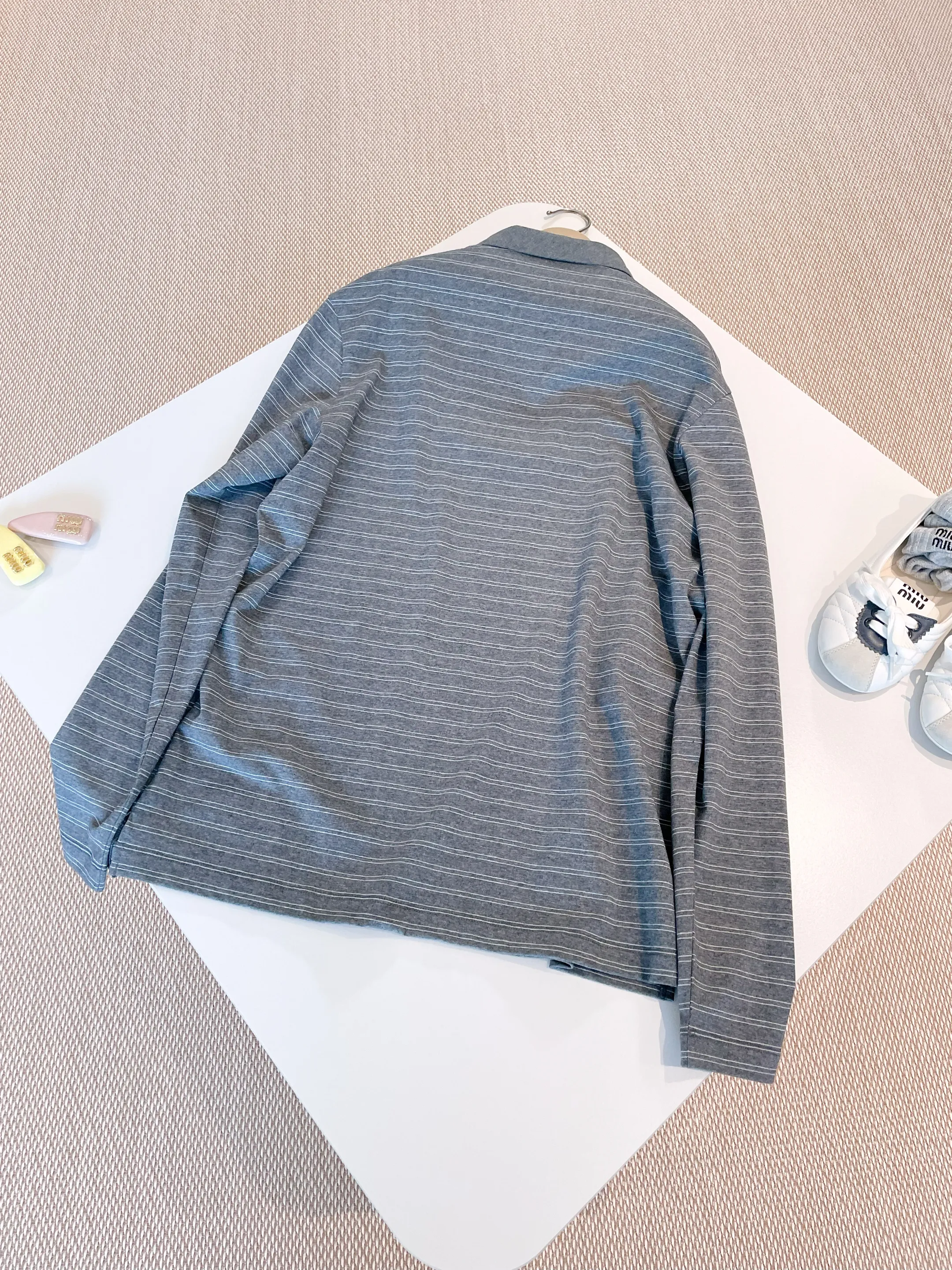 MIU MIU Женский лонгслив в полоску MIU MIU Женский лонгслив в полоску