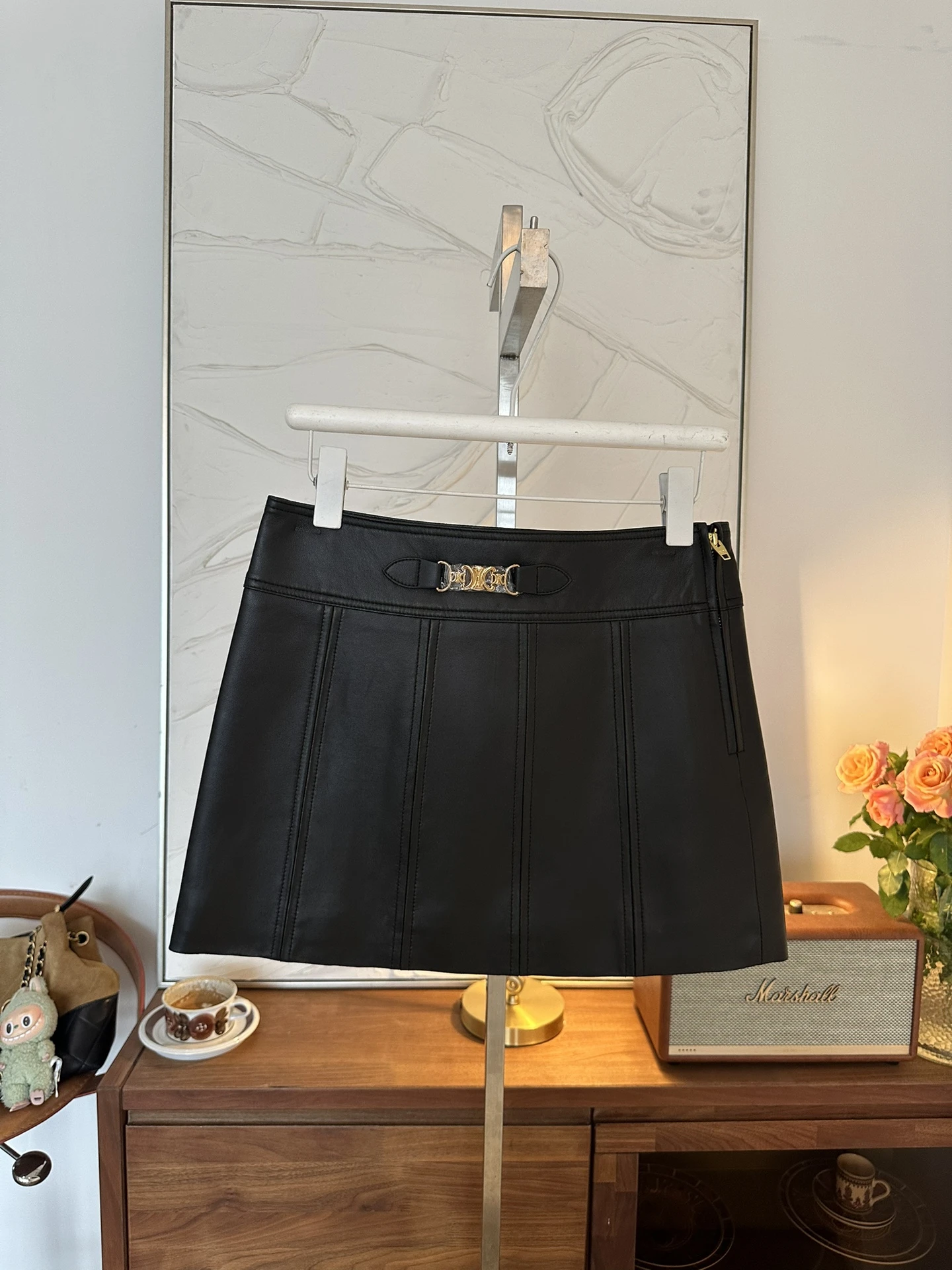 CELINE Женская кожаная юбка CELINE Женская кожаная юбка