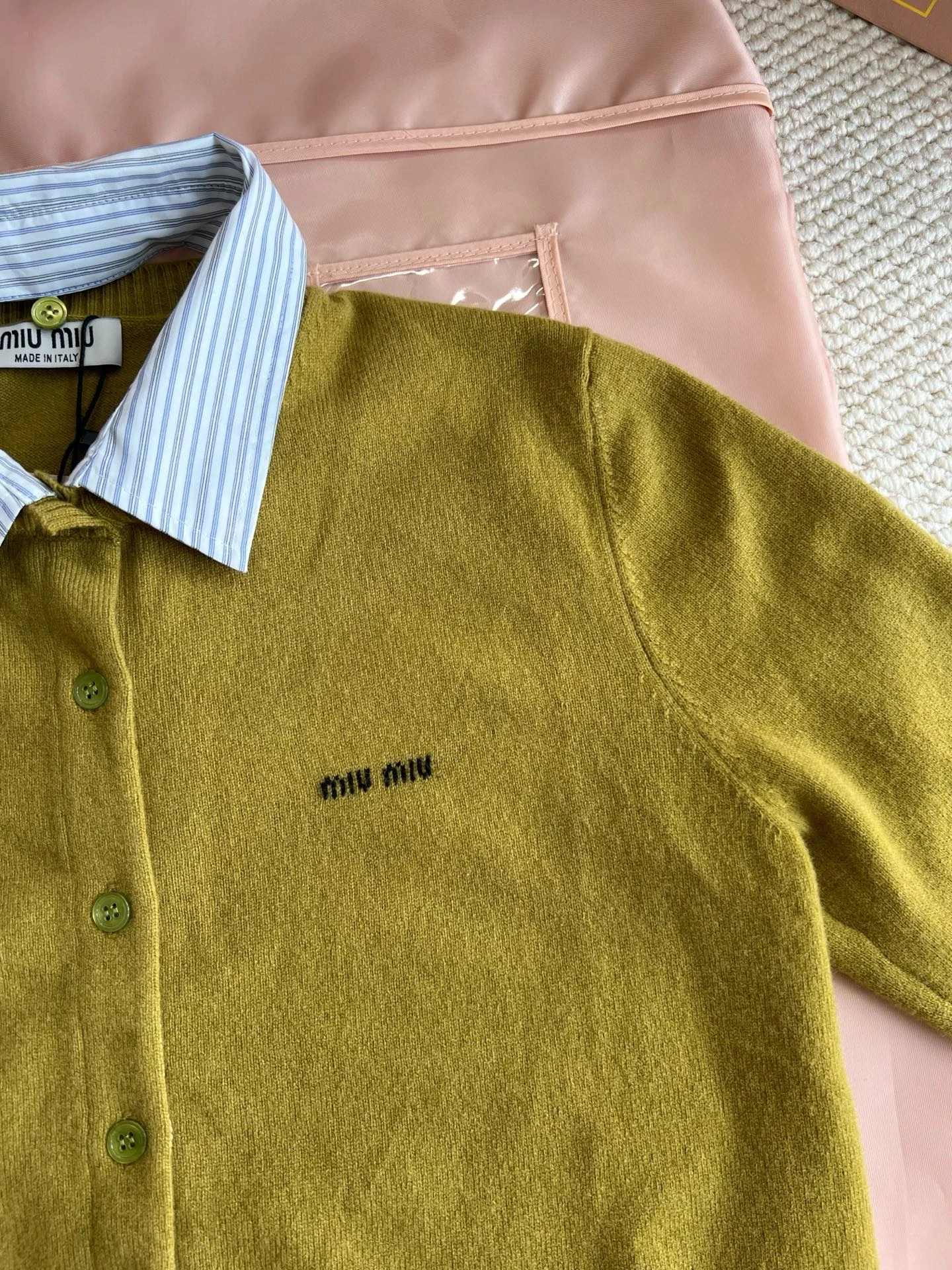 MIU MIU Женский джемпер MIU MIU Женский джемпер