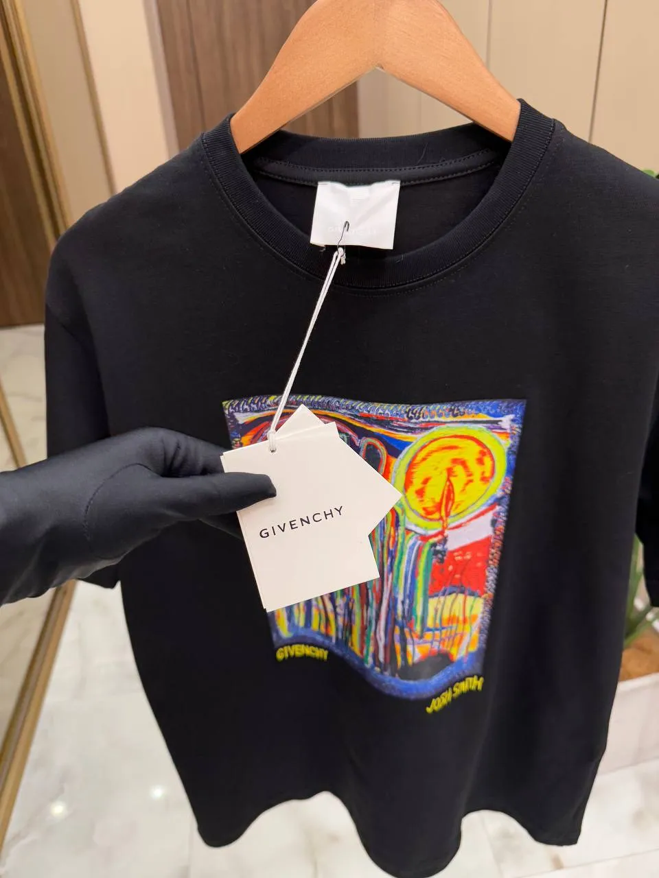 GIVENCHY Мужская футболка