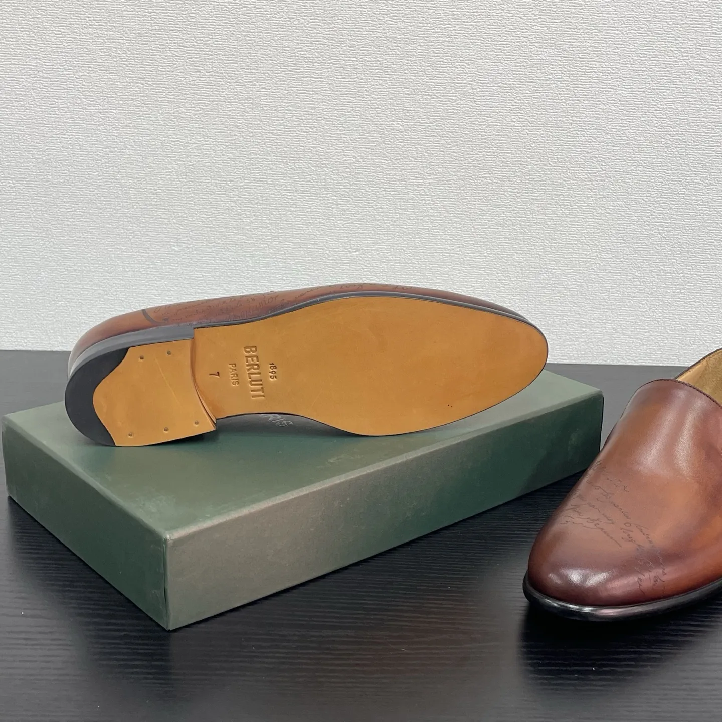 BERLUTI Мужские лоферы из коровьей кожи BERLUTI Мужские лоферы из коровьей кожи