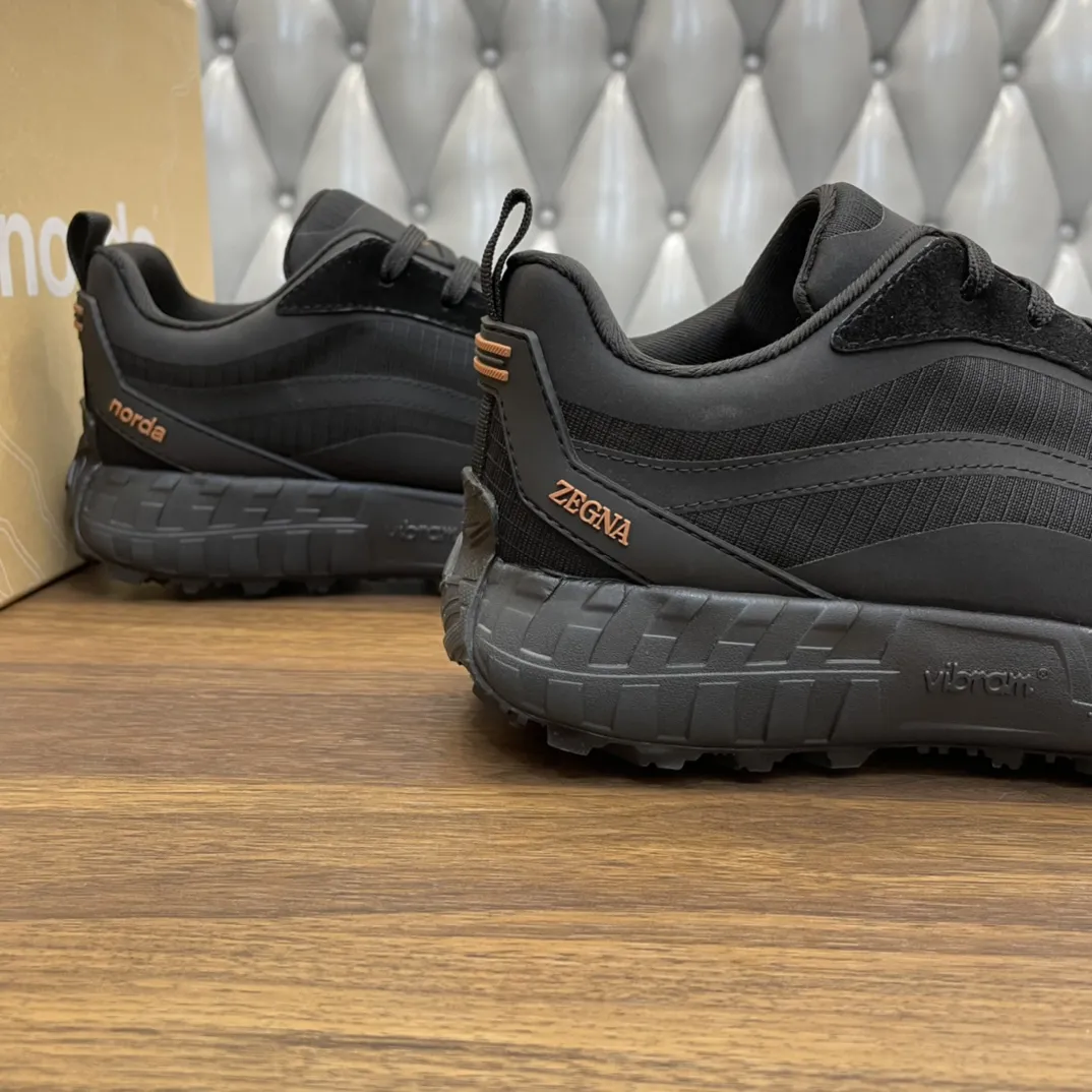 ERMENEGILDO ZEGNA Мужские кроссовки для весеннего и летнего сезона 