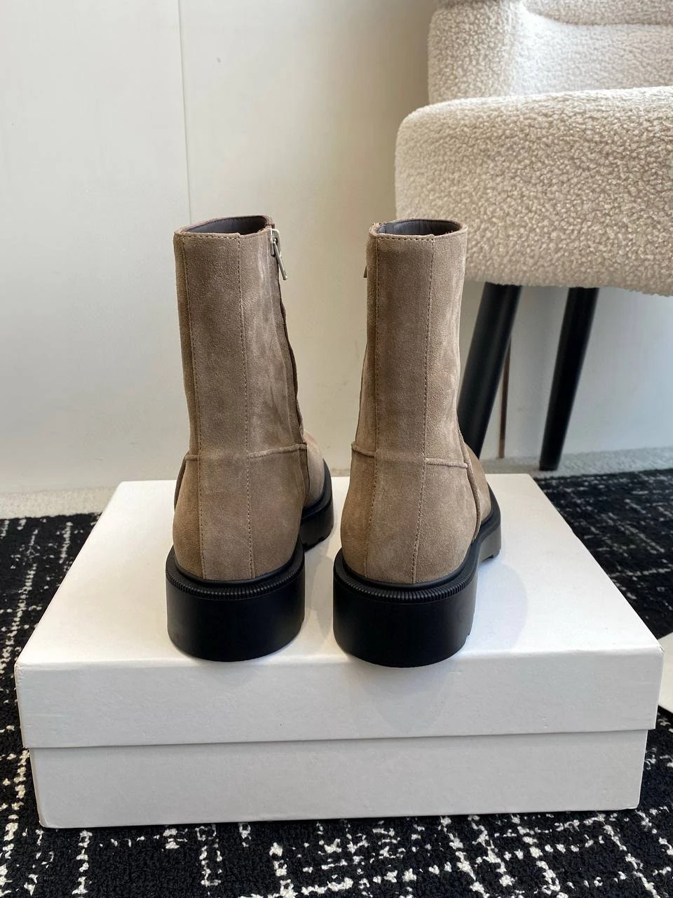 THE ROW Женские ботинки из телячьей кожи THE ROW Женские ботинки из телячьей кожи