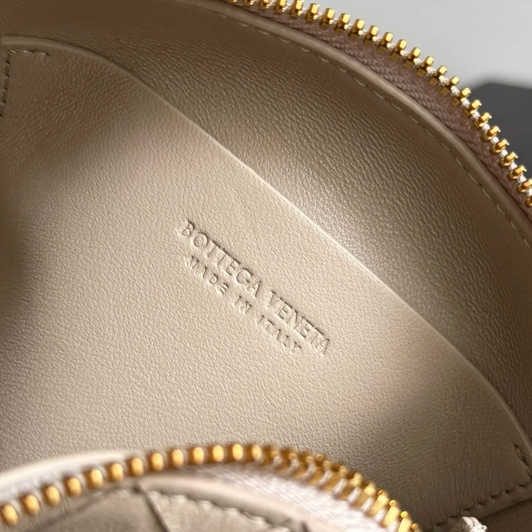 BOTTEGA VENETA Сумка Concert Pouch BOTTEGA VENETA Сумка Concert Pouch