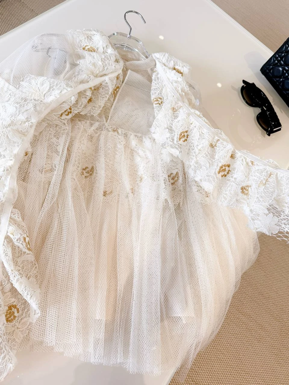 CHRISTIAN DIOR Женская блуза CHRISTIAN DIOR Женская блуза