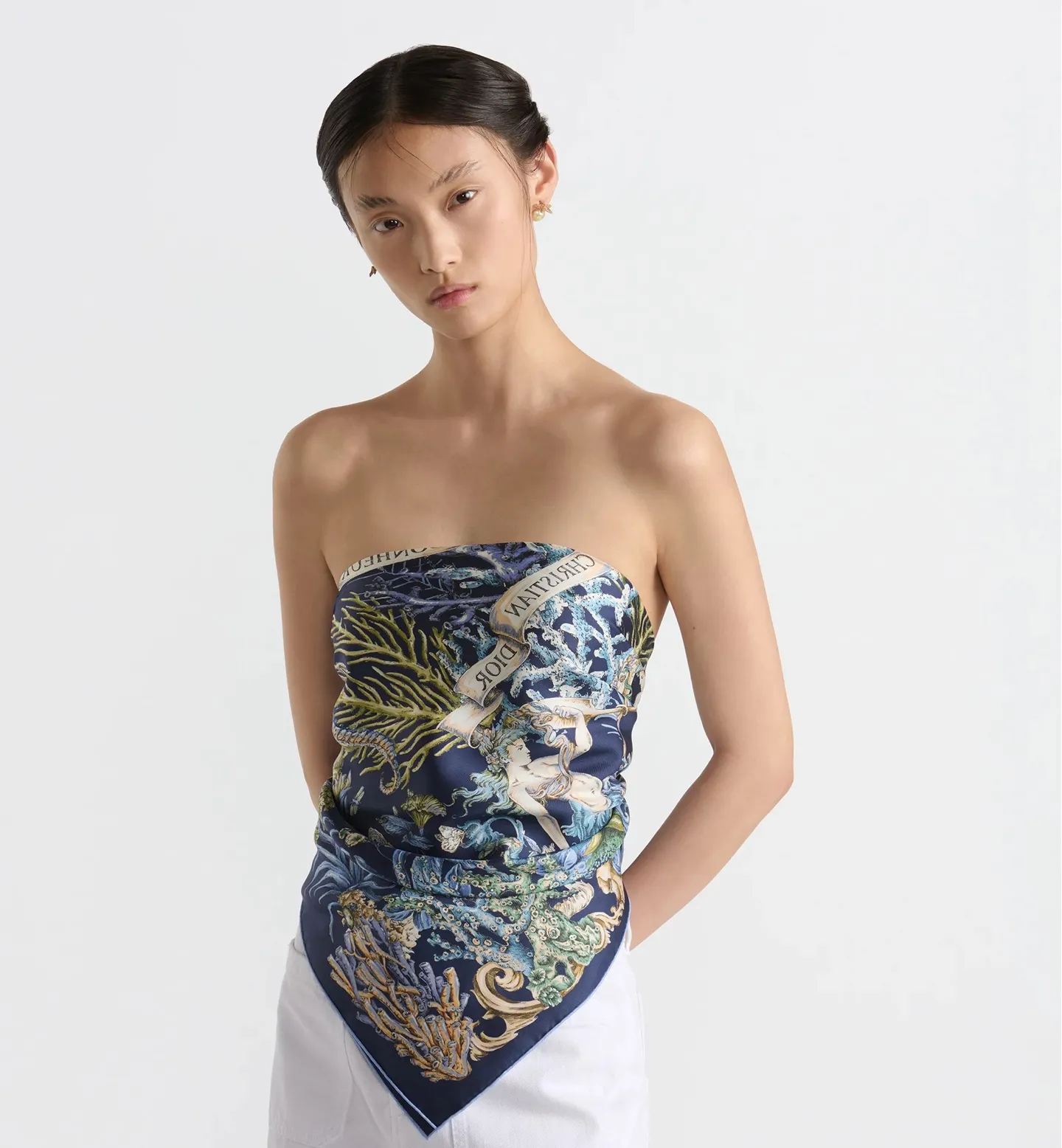 CHRISTIAN DIOR Женский платок из шелка CHRISTIAN DIOR Женский платок из шелка