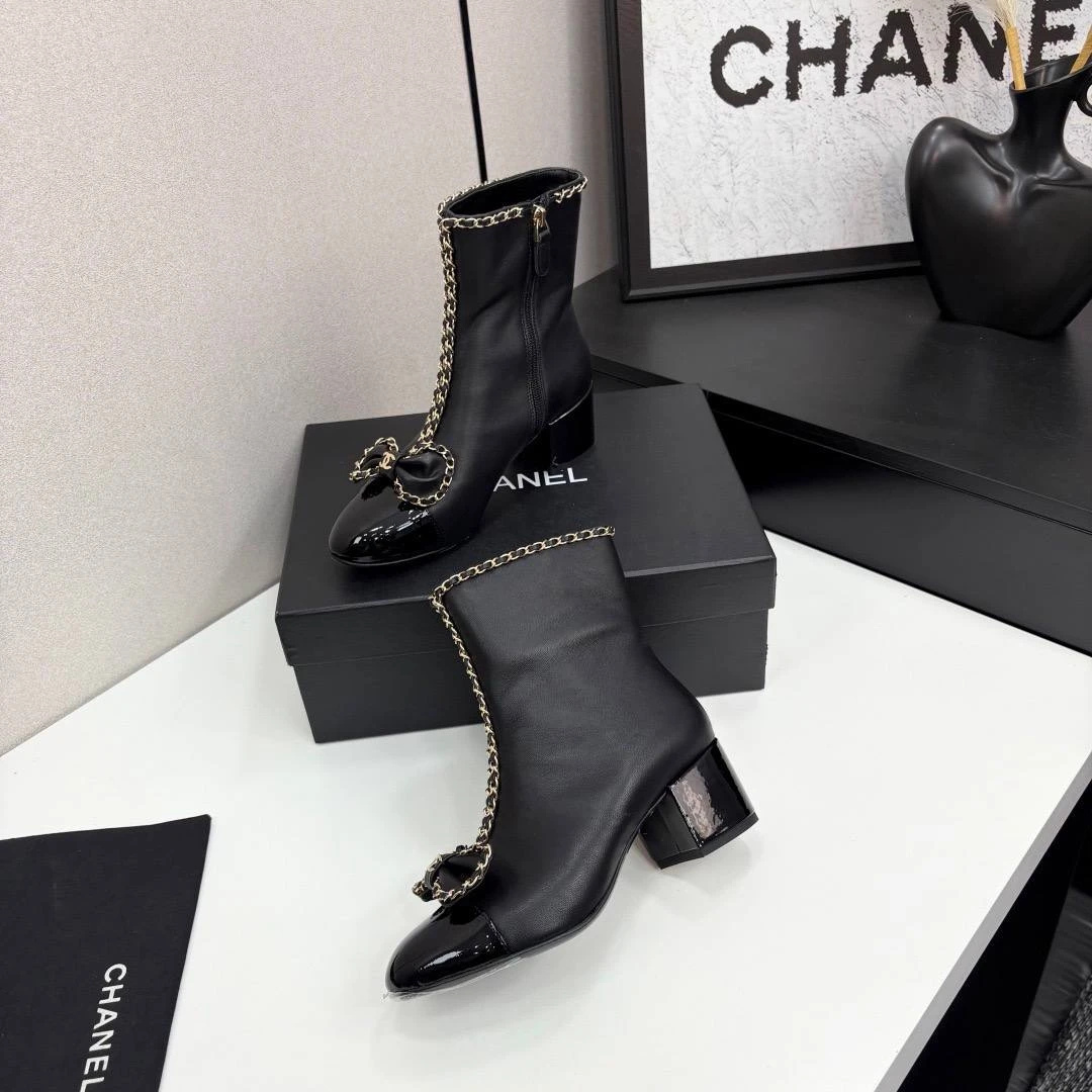 CHANEL Женские ботильоны CHANEL Женские ботильоны