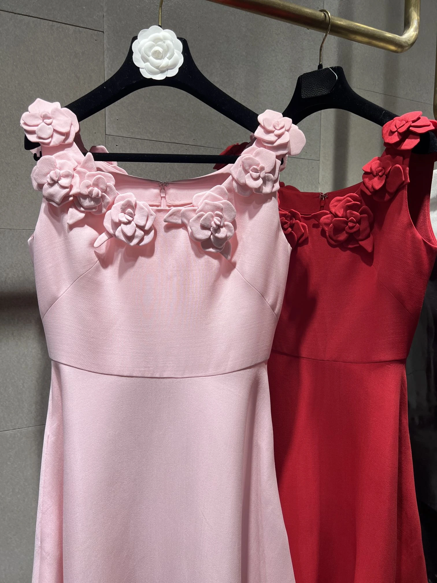 VALENTINO Женское платье А силуэта