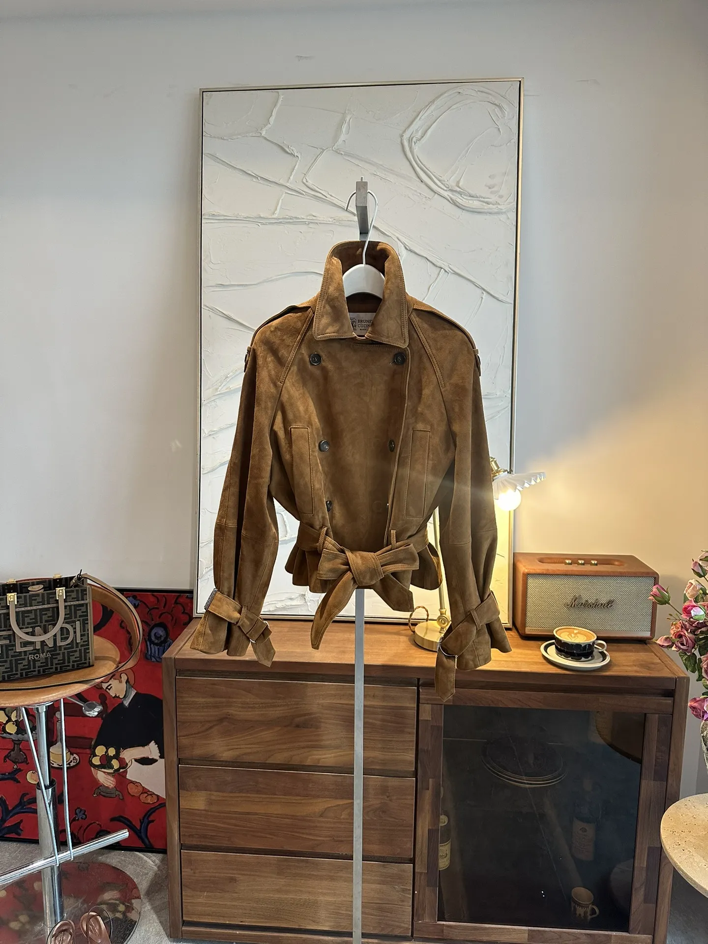 BRUNELLO CUCINELLI Женская куртка из замши с акцентом на талии