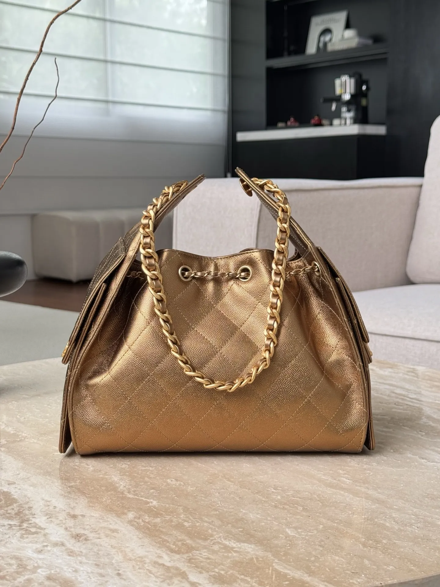 CHANEL Женская сумка 25A CHANEL Женская сумка 25A