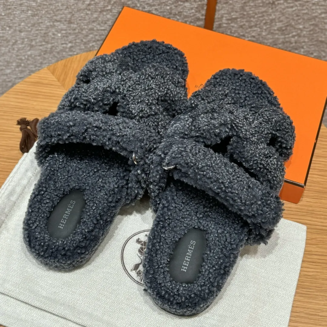 HERMES Мужские сандалии Chypre из шерсти