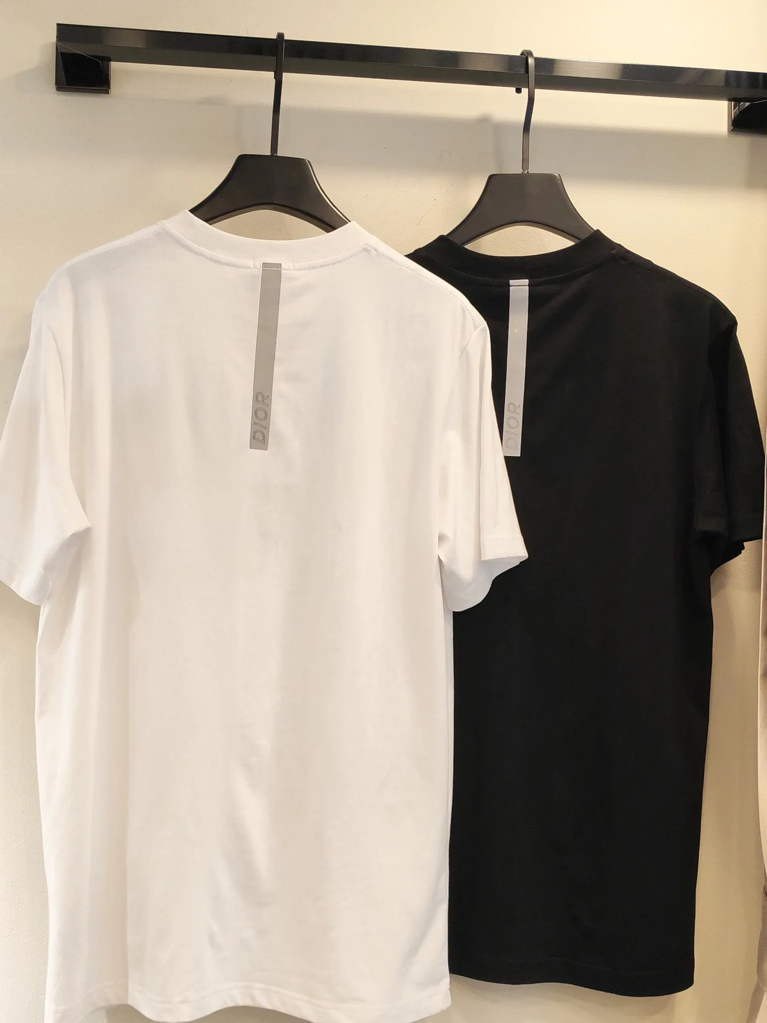 DIOR Мужская футболка DIOR Мужская футболка