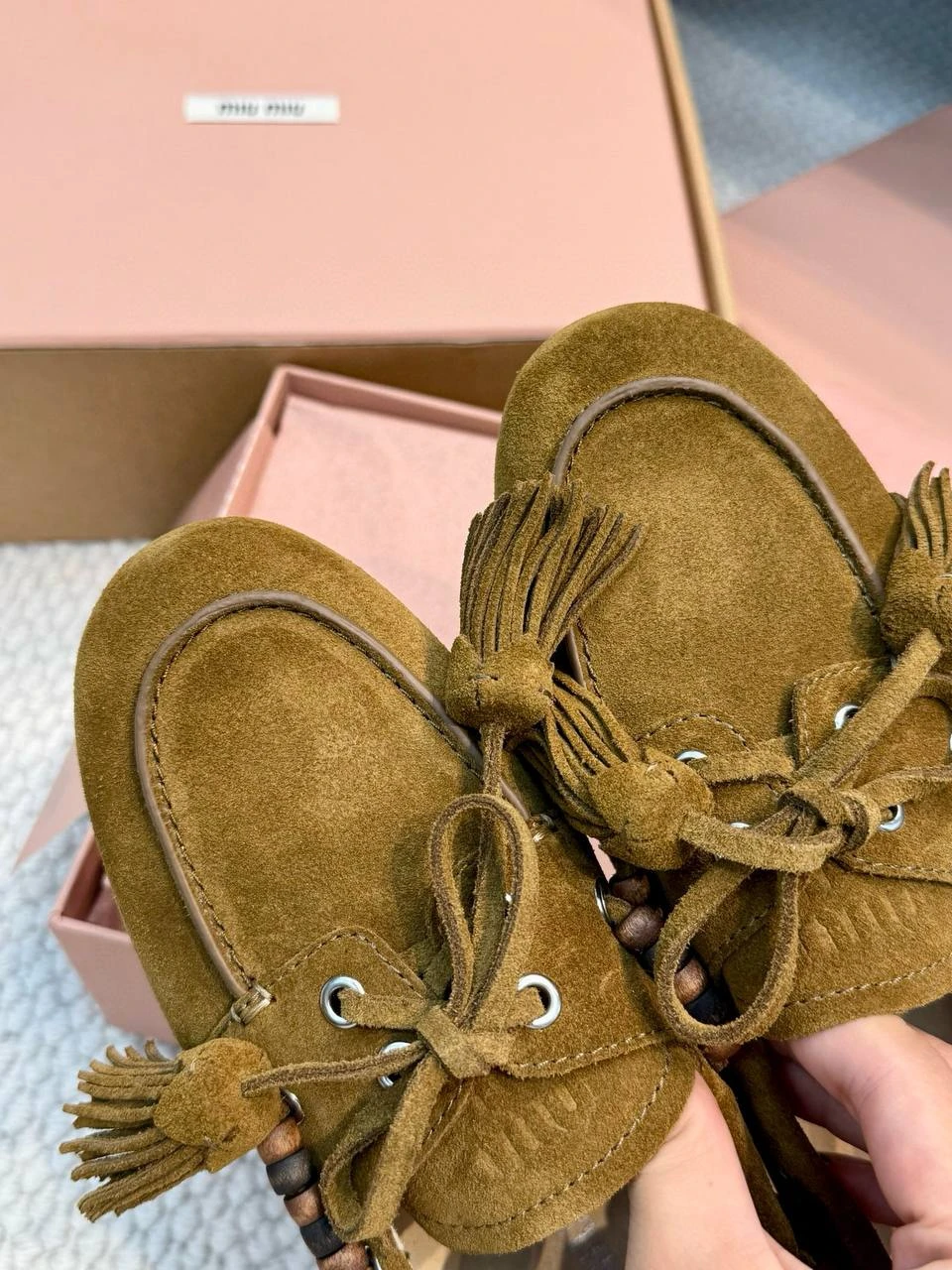 MIU MIU Женские лоферы из овчины MIU MIU Женские лоферы из овчины