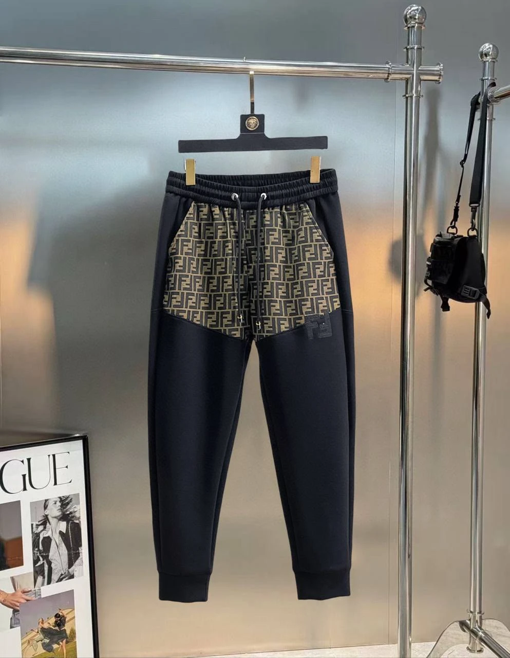 FENDI Мужские брюки FENDI Мужские брюки