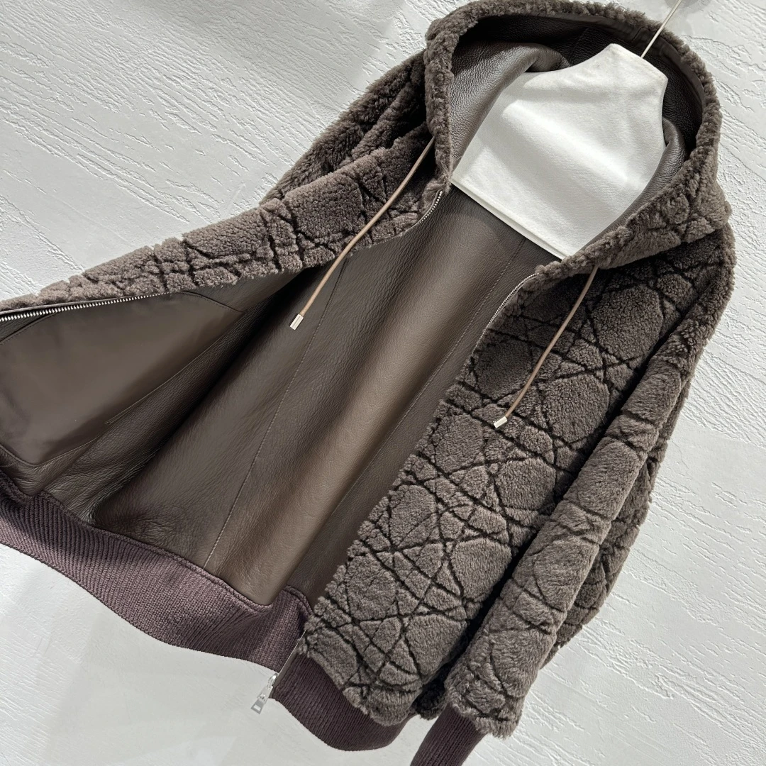 CHRISTIAN DIOR Женская кожаная куртка 