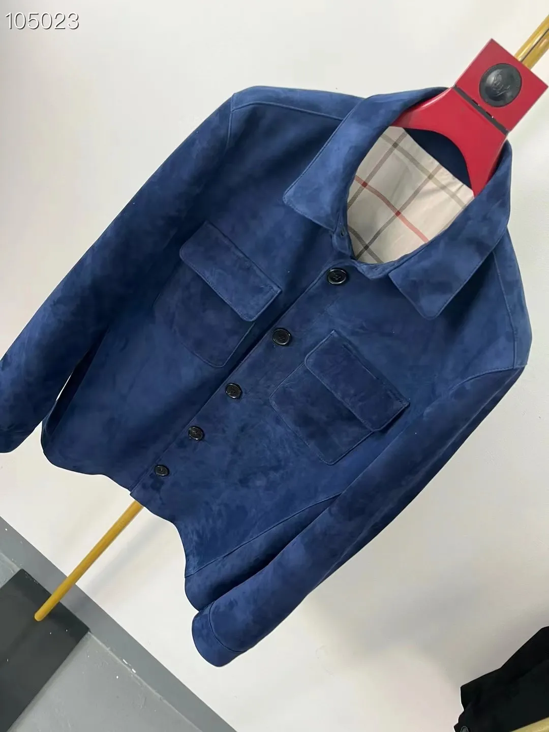 LORO PIANA Мужская куртка из замши на пуговицах с воротником