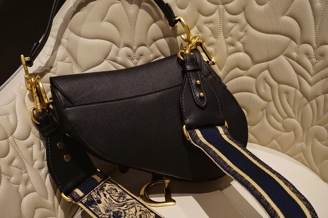 CHRISTIAN DIOR Женская сумка Saddle
