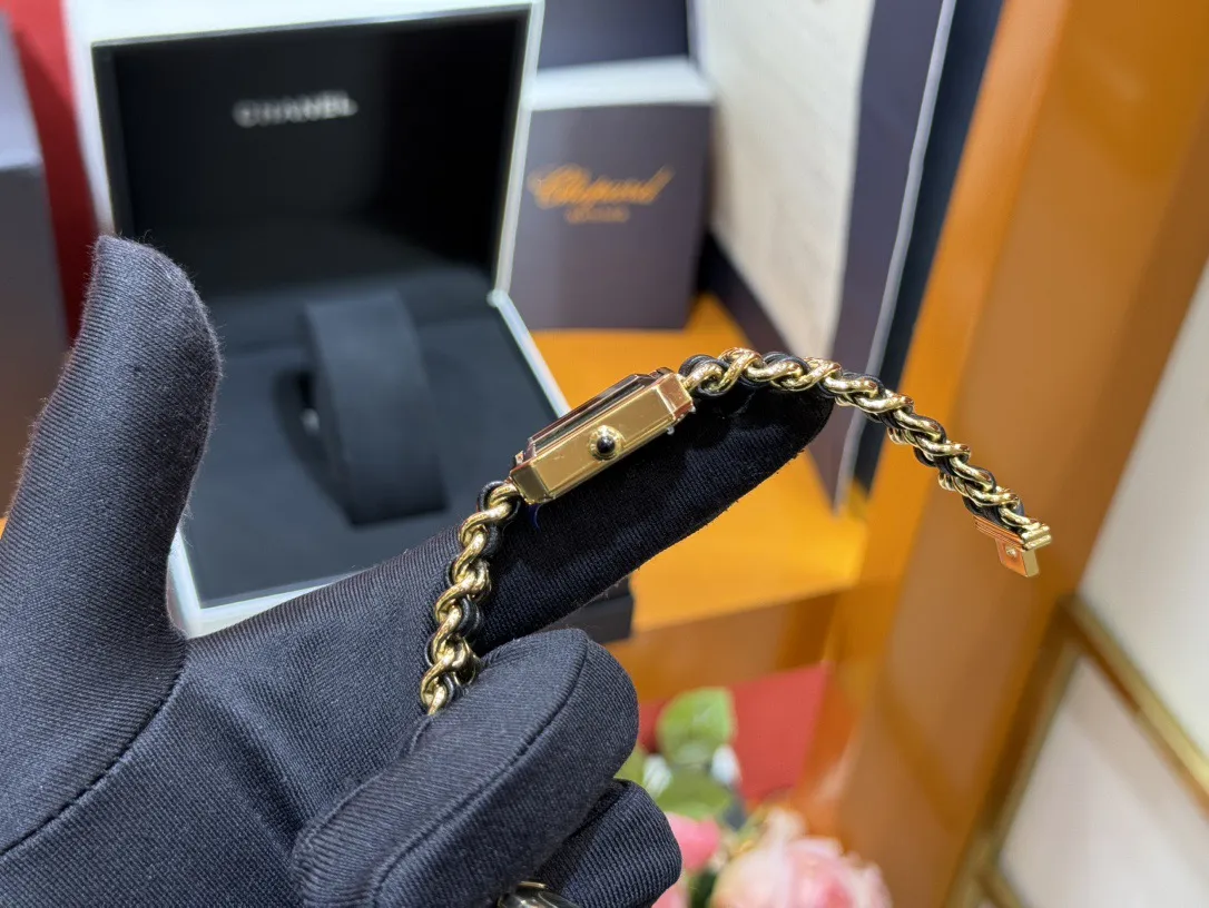 CHANEL Женские часы Premiеre Еdition CHANEL Женские часы Premiеre Еdition