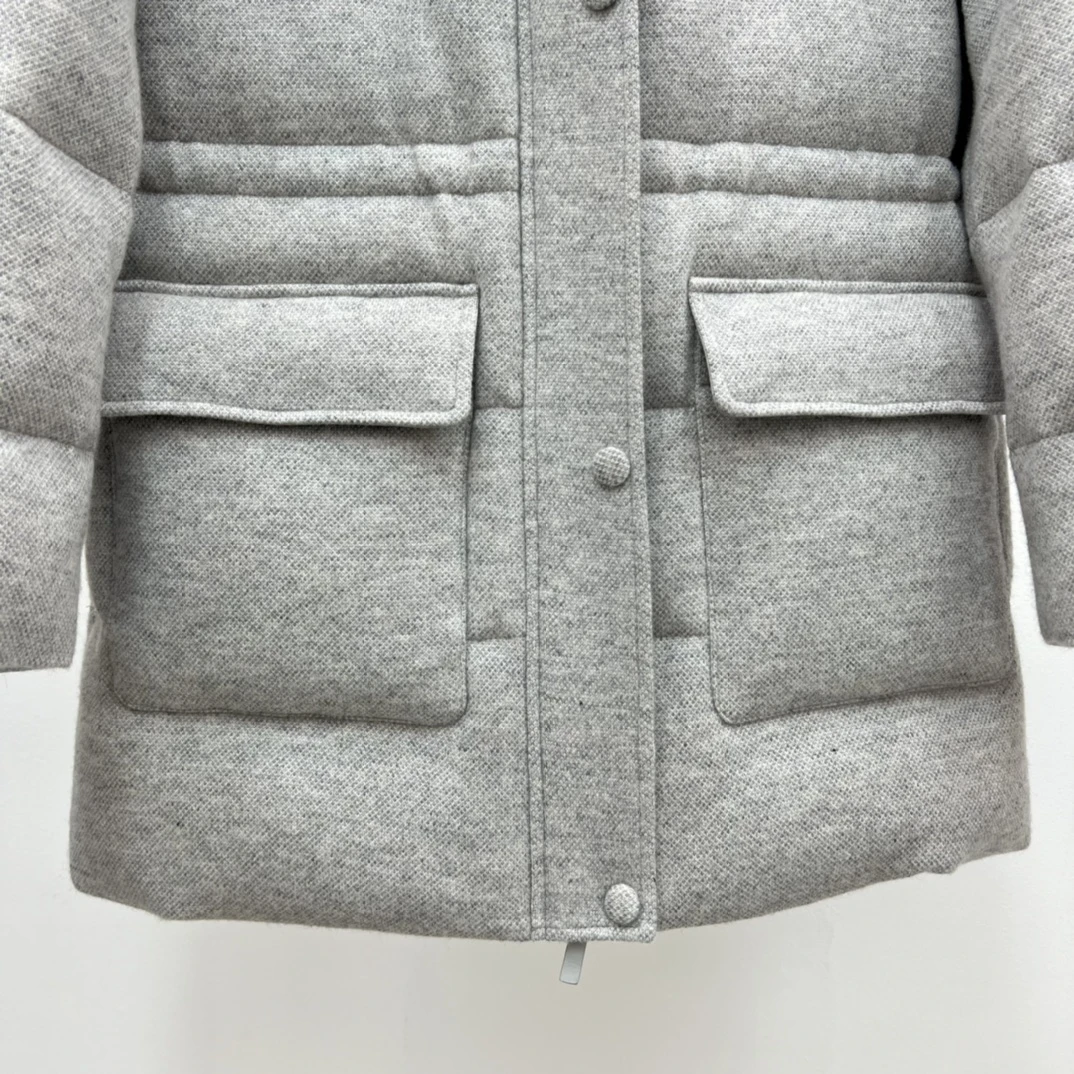 BRUNELLO CUCINELLI Женский удлинённый пуховик из кашемира BRUNELLO CUCINELLI Женский удлинённый пуховик из кашемира