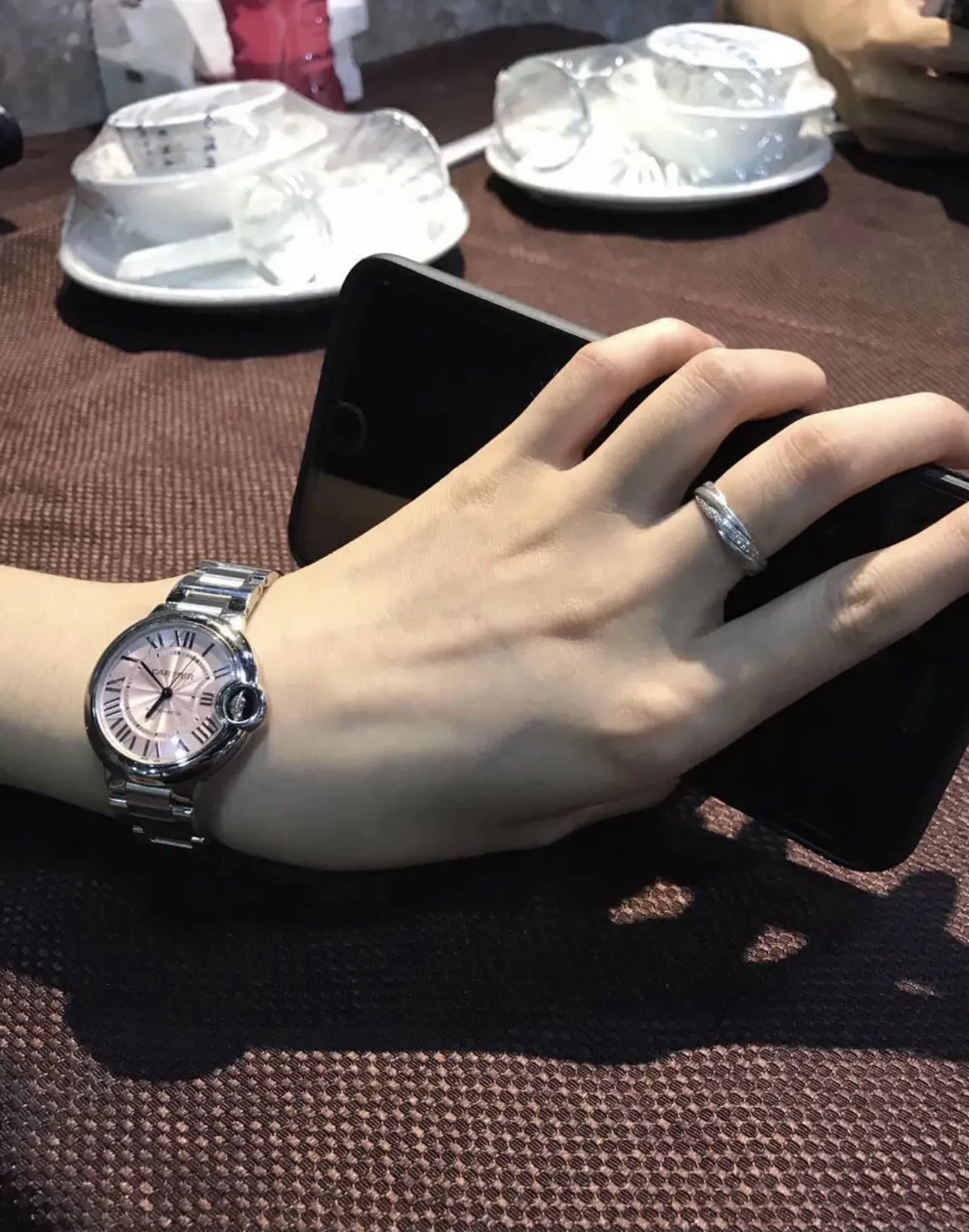 CARTIER Женские часы Ballon Bleu WSBB0046 33 мм CARTIER Женские часы Ballon Bleu WSBB0046 33 мм