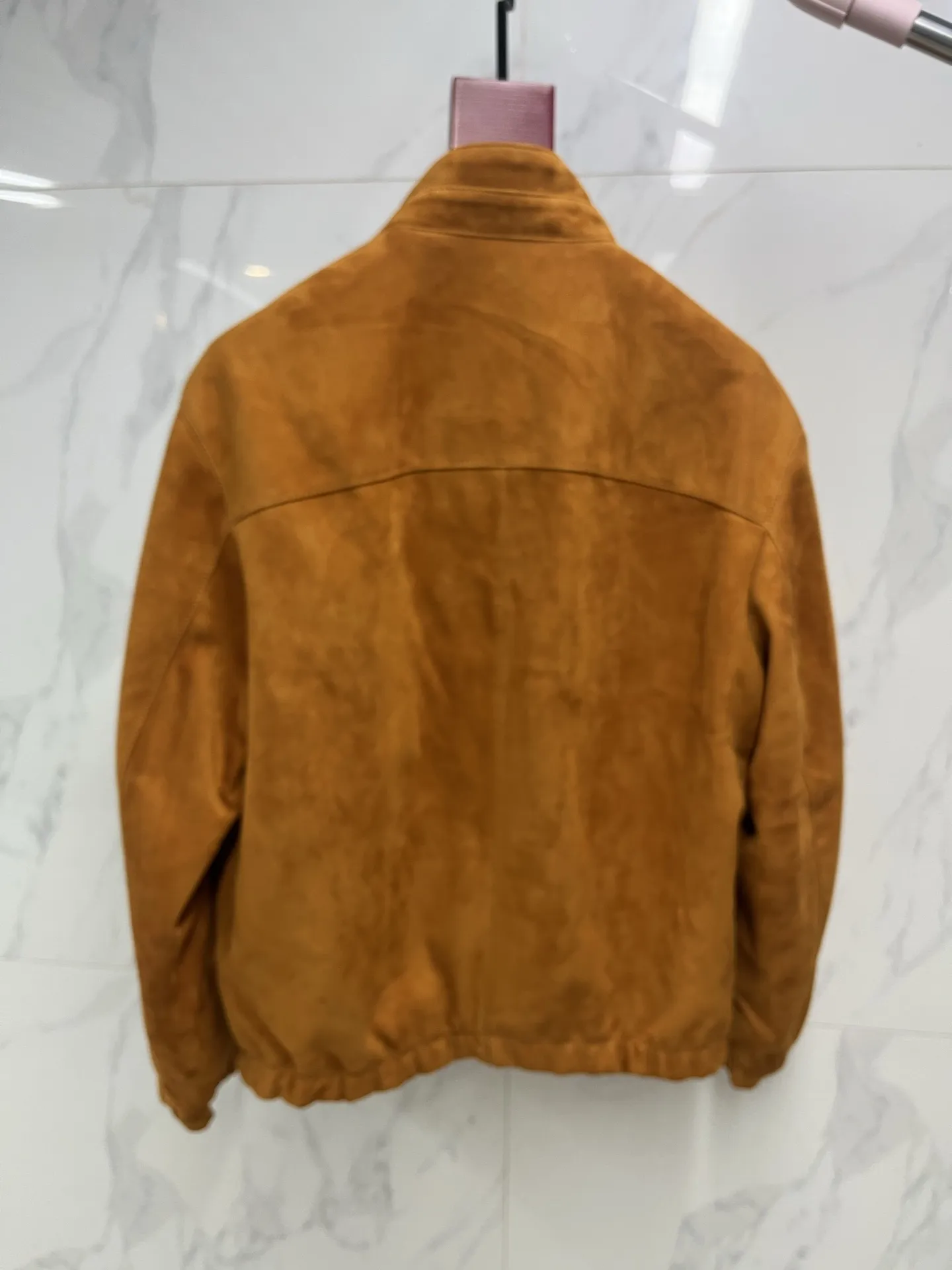 LORO PIANA Мужская куртка из овечьей замши коричневая LORO PIANA Мужская куртка из овечьей замши коричневая