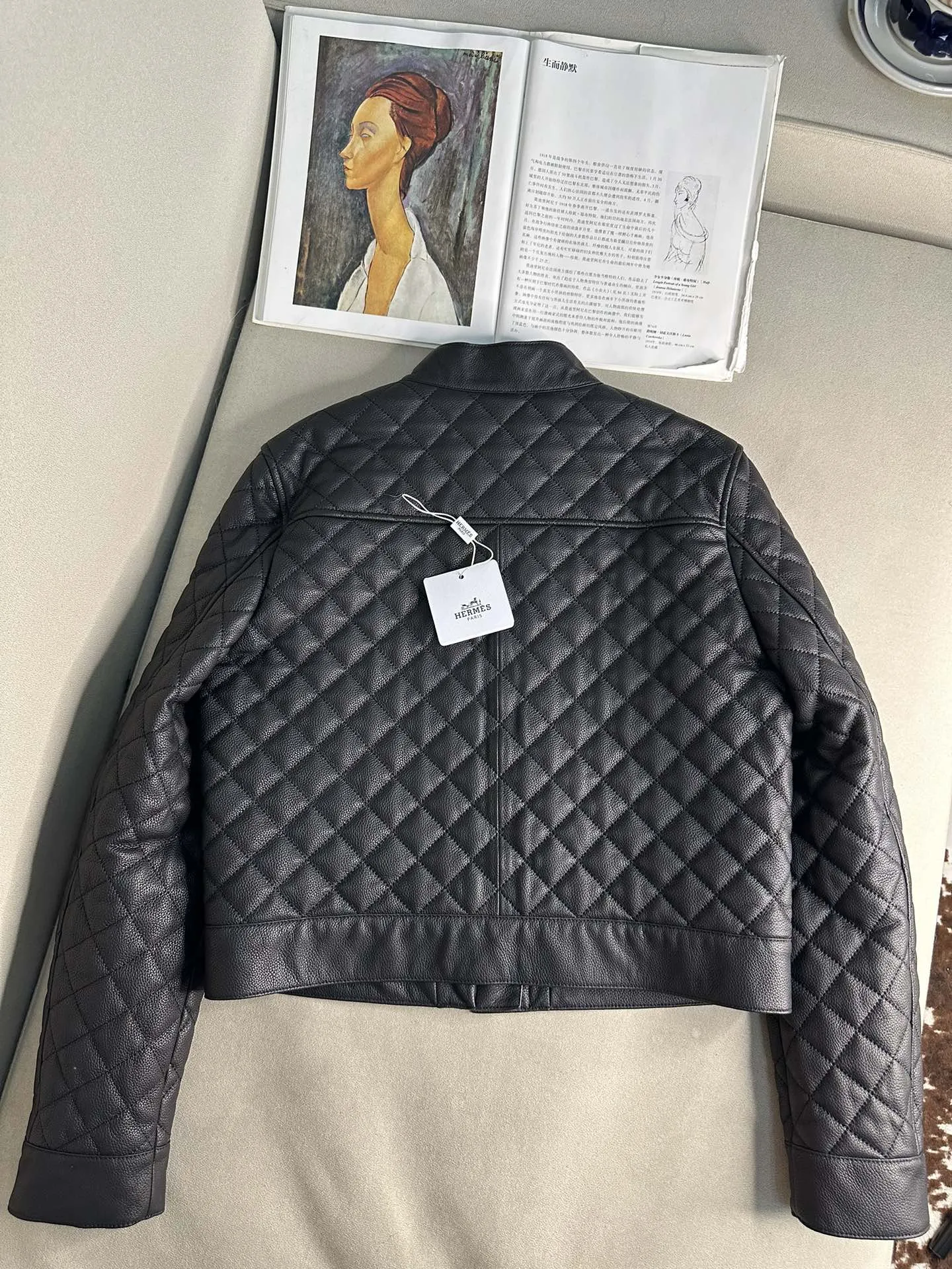 HERMES Женская кожаная куртка с воротником-стойкой