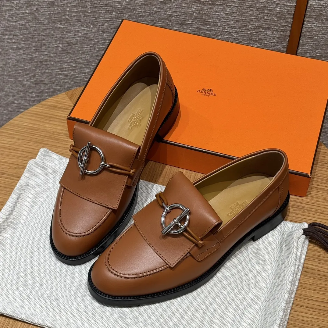 HERMES Женские лоферы Impact