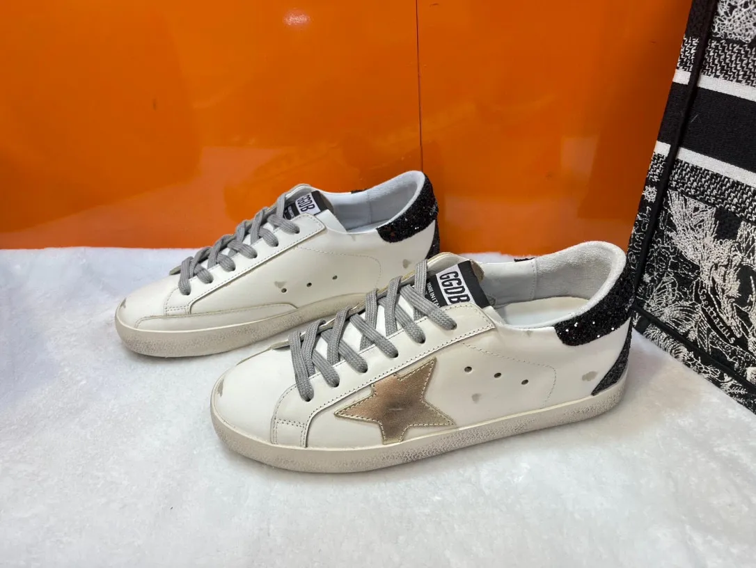 GOLDEN GOOSE Кроссовки Super STAR N 
