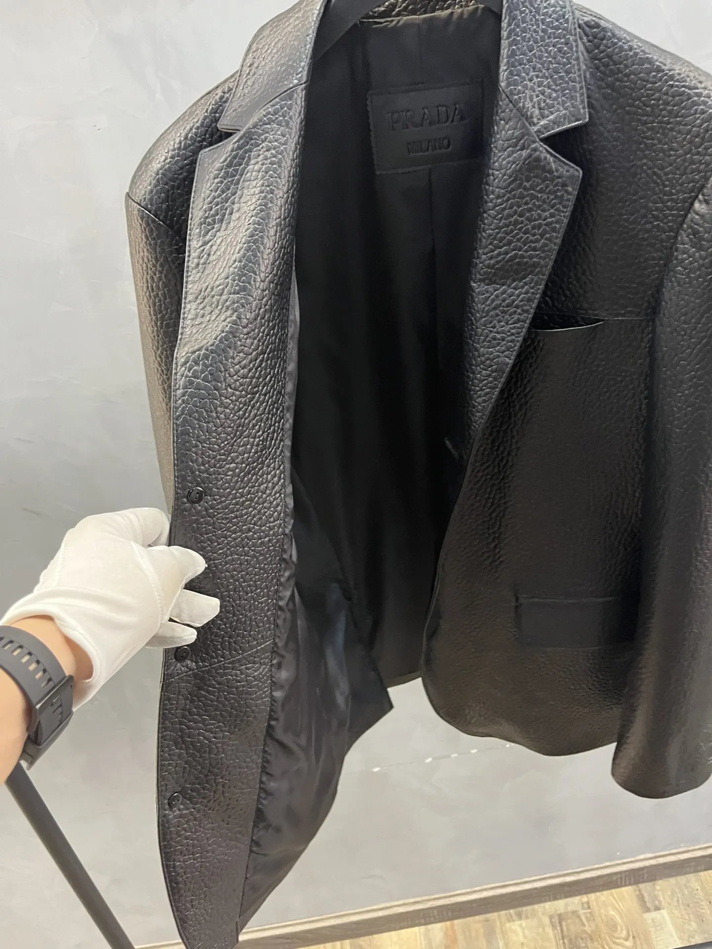 PRADA Мужской кожаный пиджак PRADA Мужской кожаный пиджак