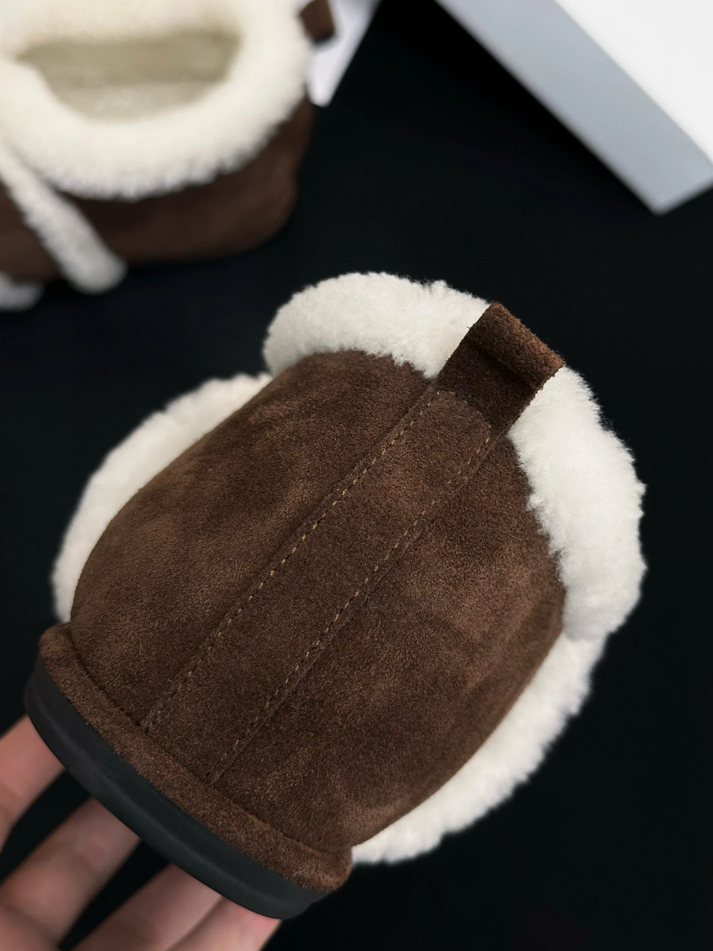 THE ROW Женские лоферы