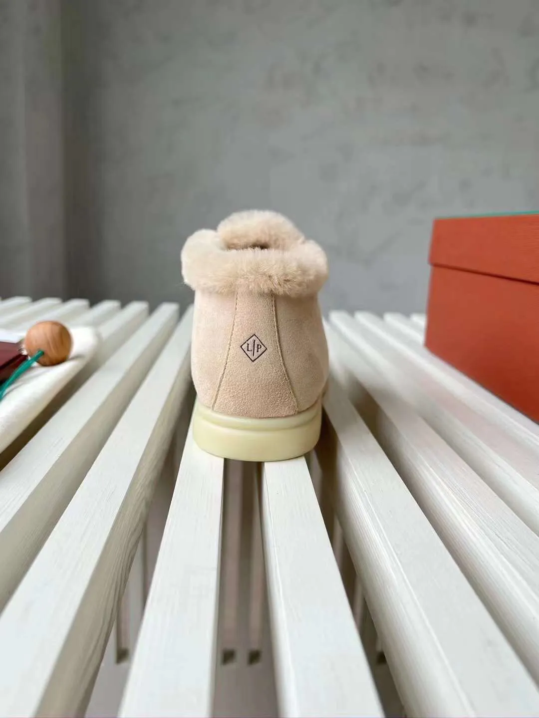 LORO PIANA Женские меховые лоферы LORO PIANA Женские меховые лоферы