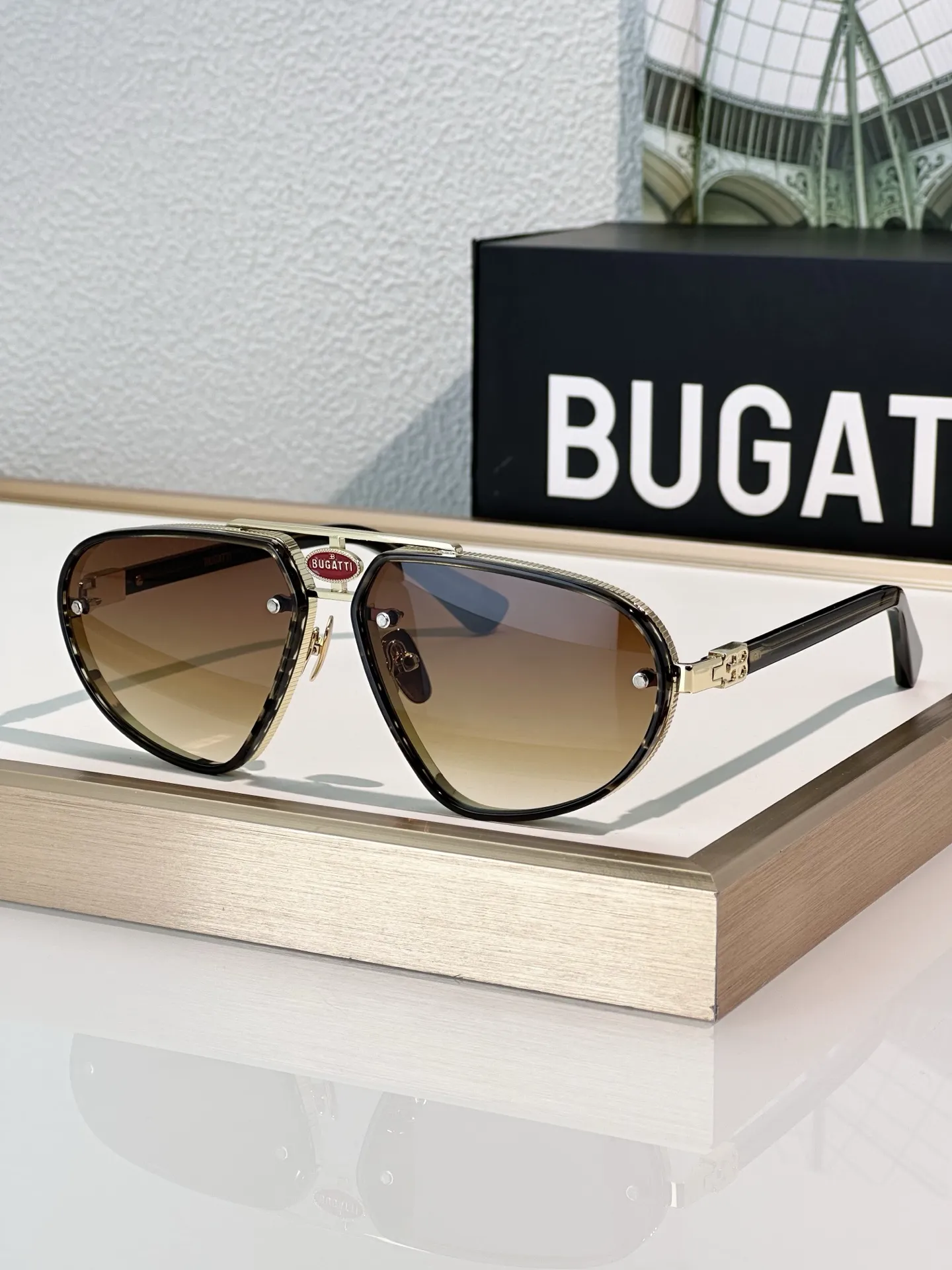 BUGATTI Мужские очки 10 BUGATTI Мужские очки 10