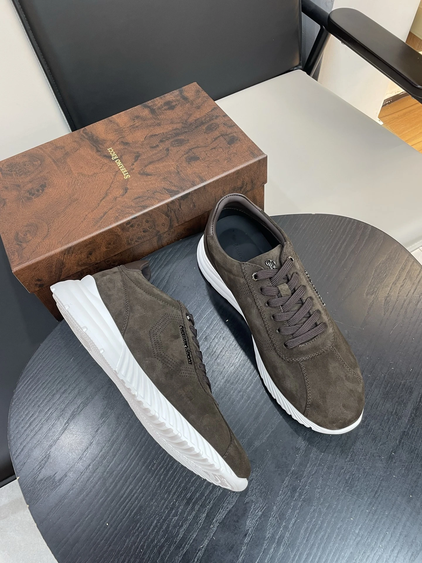 STEFANO RICCI Мужские кроссовки из бархатистой замши