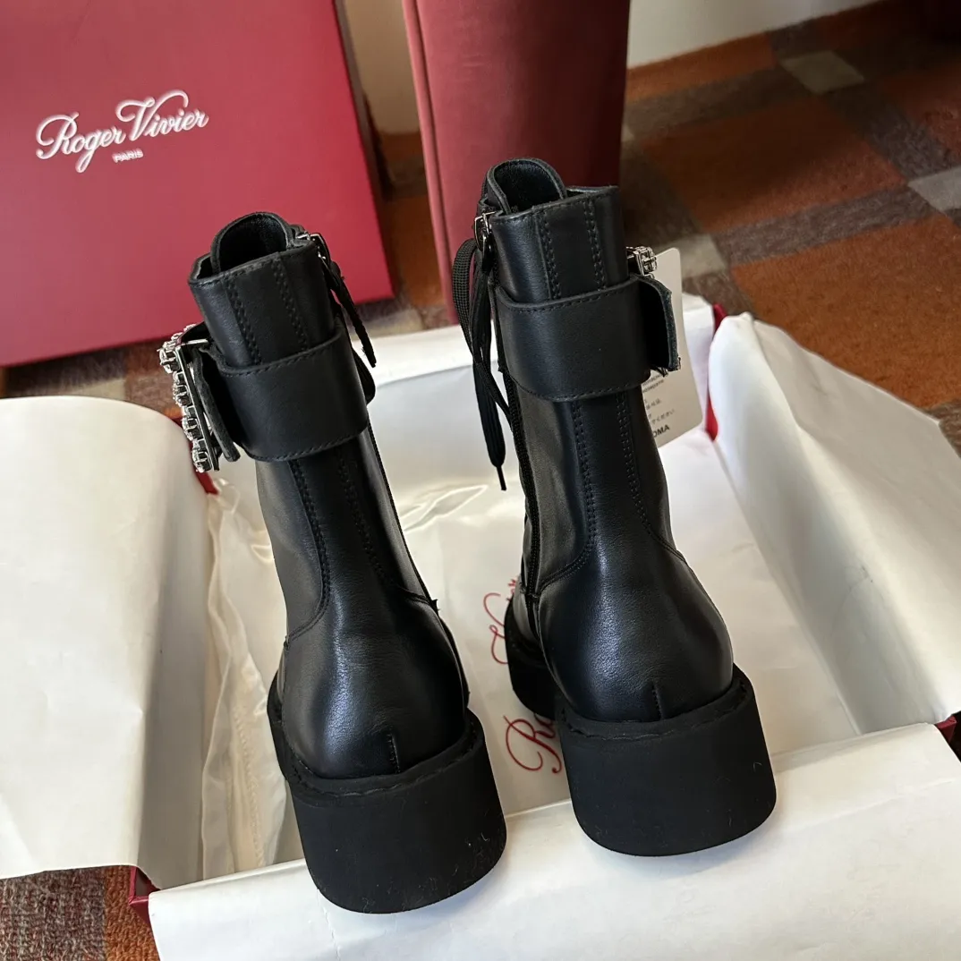 ROGER VIVIER Женские ботинки Martin ROGER VIVIER Женские ботинки Martin