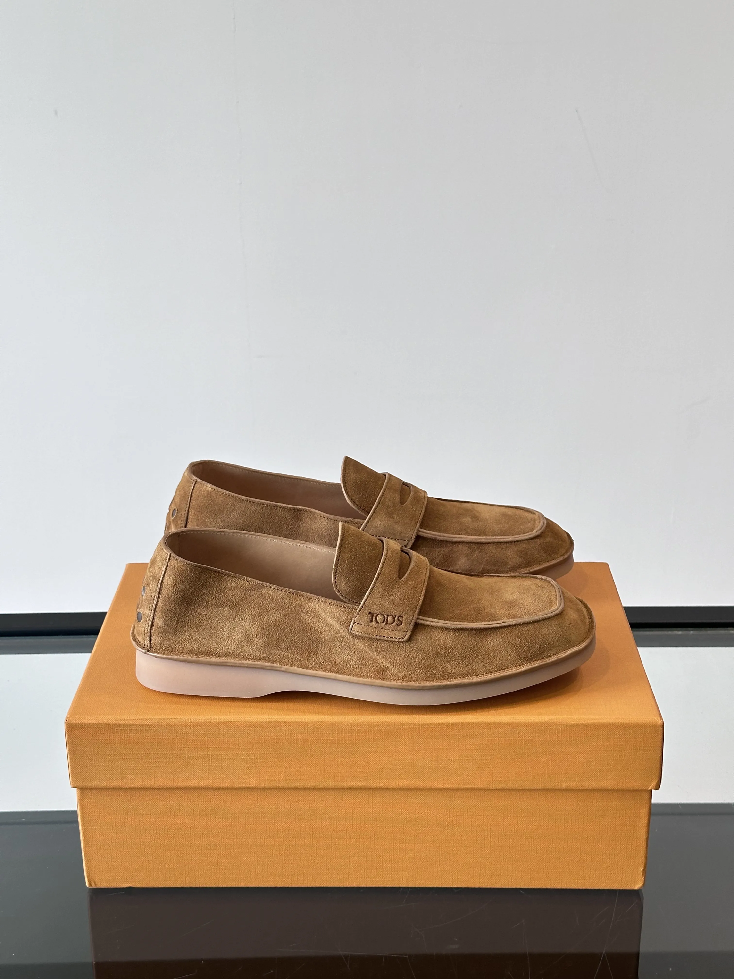 TOD'S Мужские лоферы из бархатистой замши черные