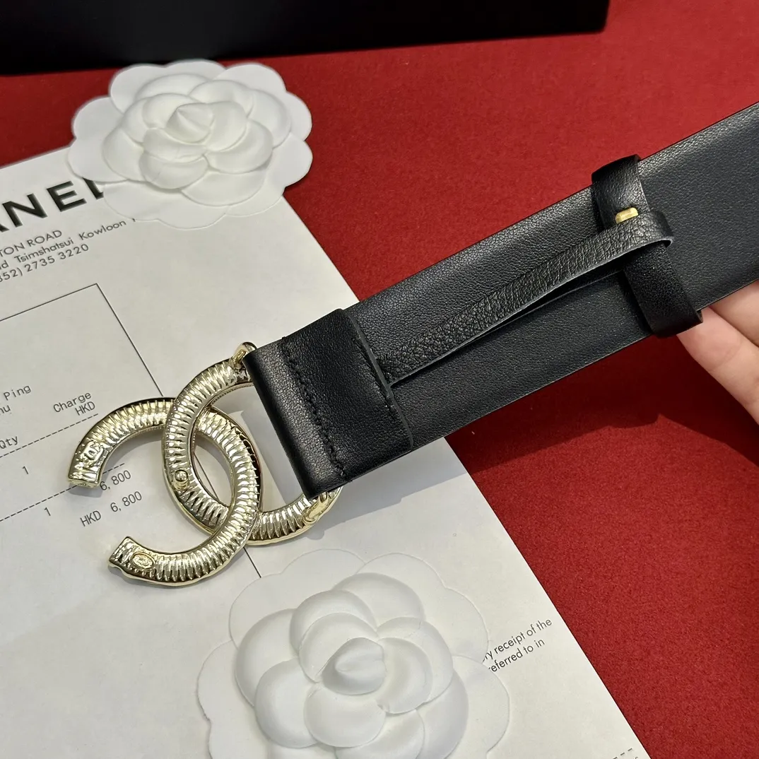 CHANEL Женский ремень с леопардовой пряжкой CC CHANEL Женский ремень с леопардовой пряжкой CC