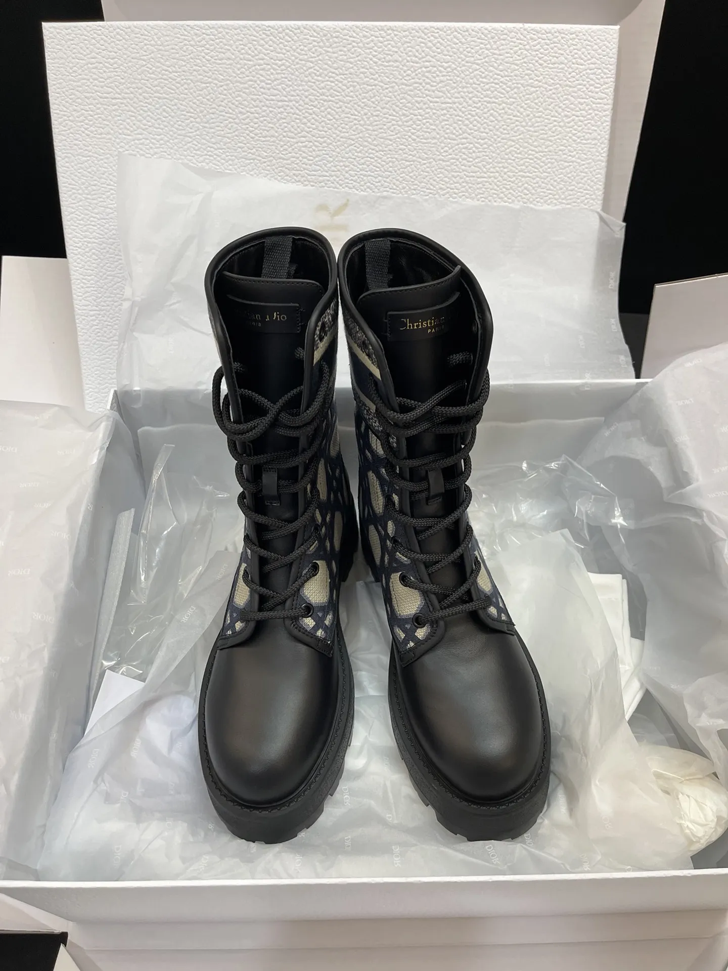 CHRISTIAN DIOR Женские ботинки CHRISTIAN DIOR Женские ботинки