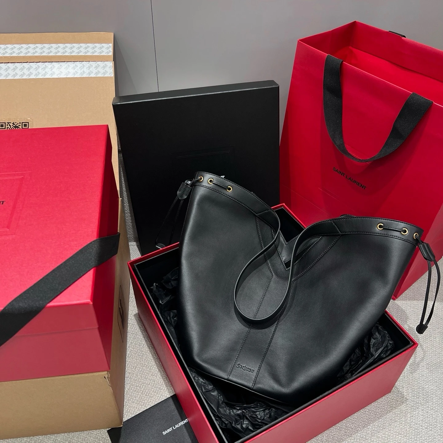 SAINT LAURENT Женская Сумка Y HOBO SAINT LAURENT Женская Сумка Y HOBO