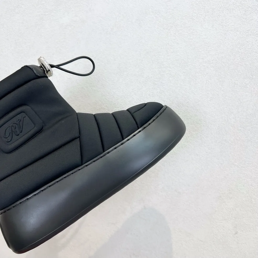 ROGER VIVIER Женские угги на шнуровке