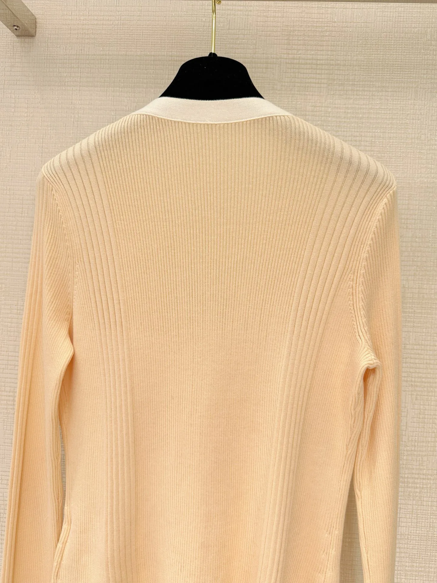 CHANEL Женский кардиган шерсть CHANEL Женский кардиган шерсть