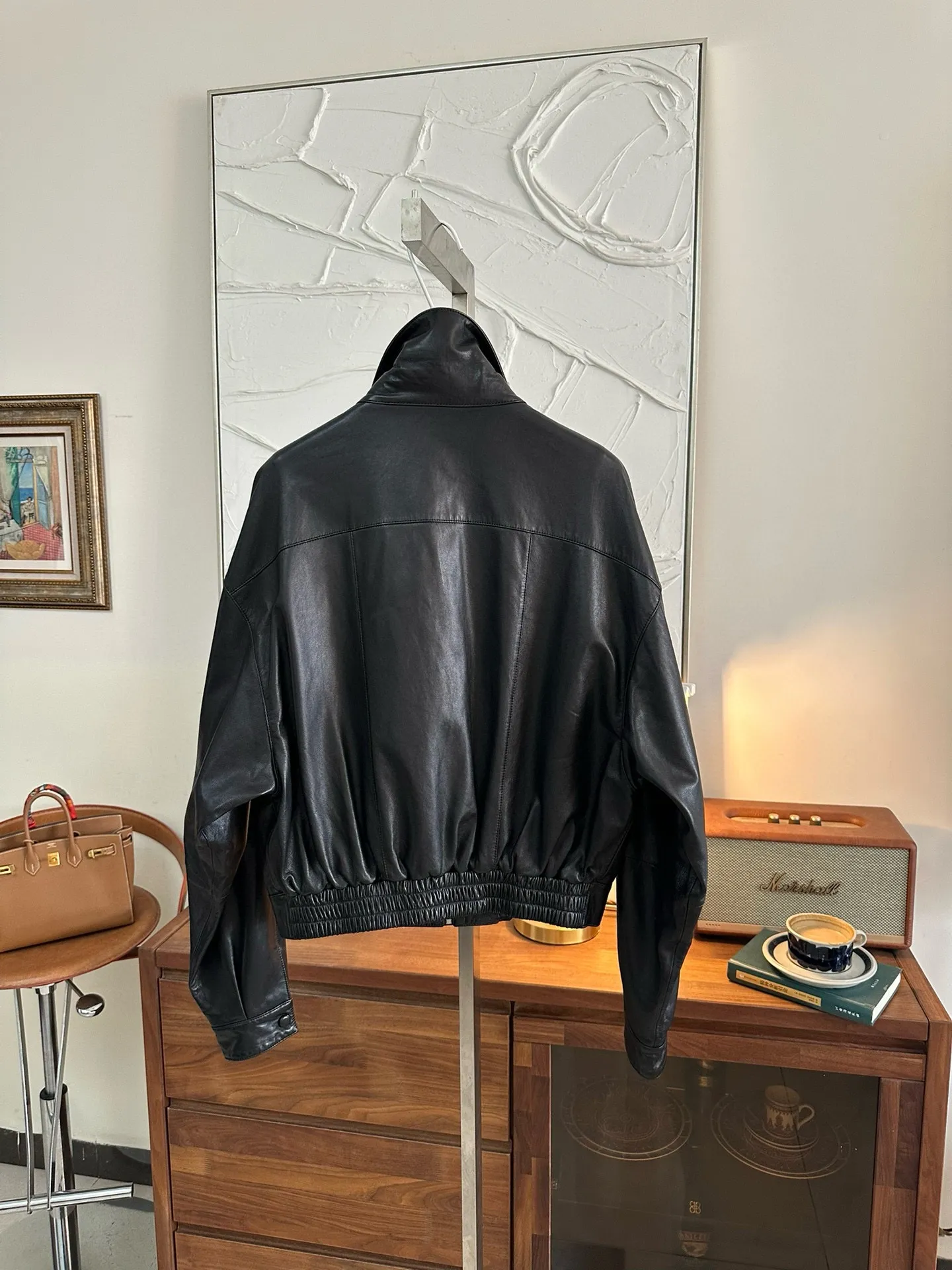 SAINT LAURENT Женская кожаная куртка с ассиметричным воротником стойкой