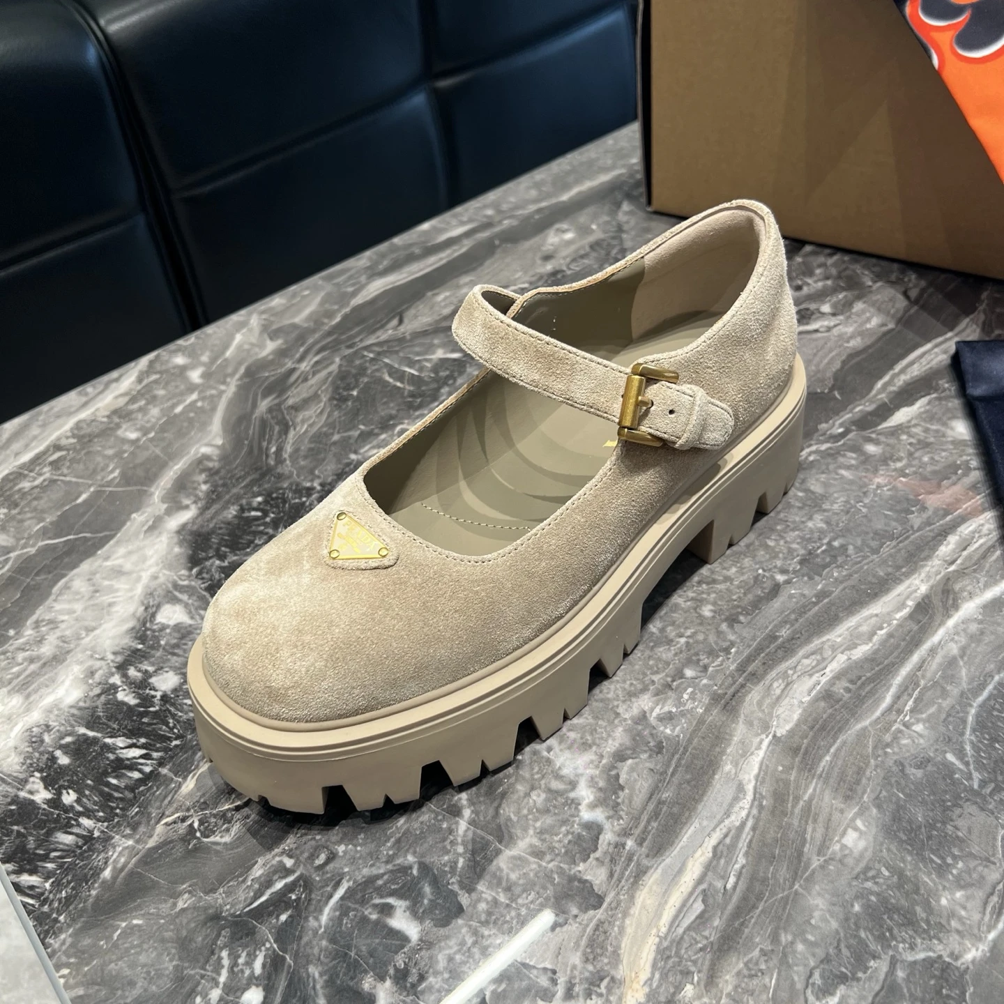 PRADA Женские туфли мэри-джейн