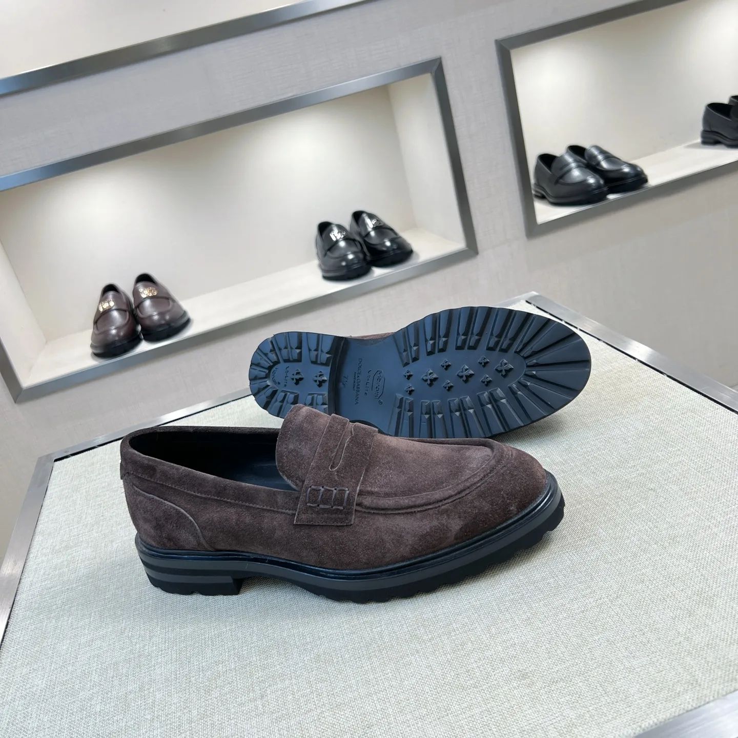 DOLCE & GABBANA Мужские лоферы коровья кожа